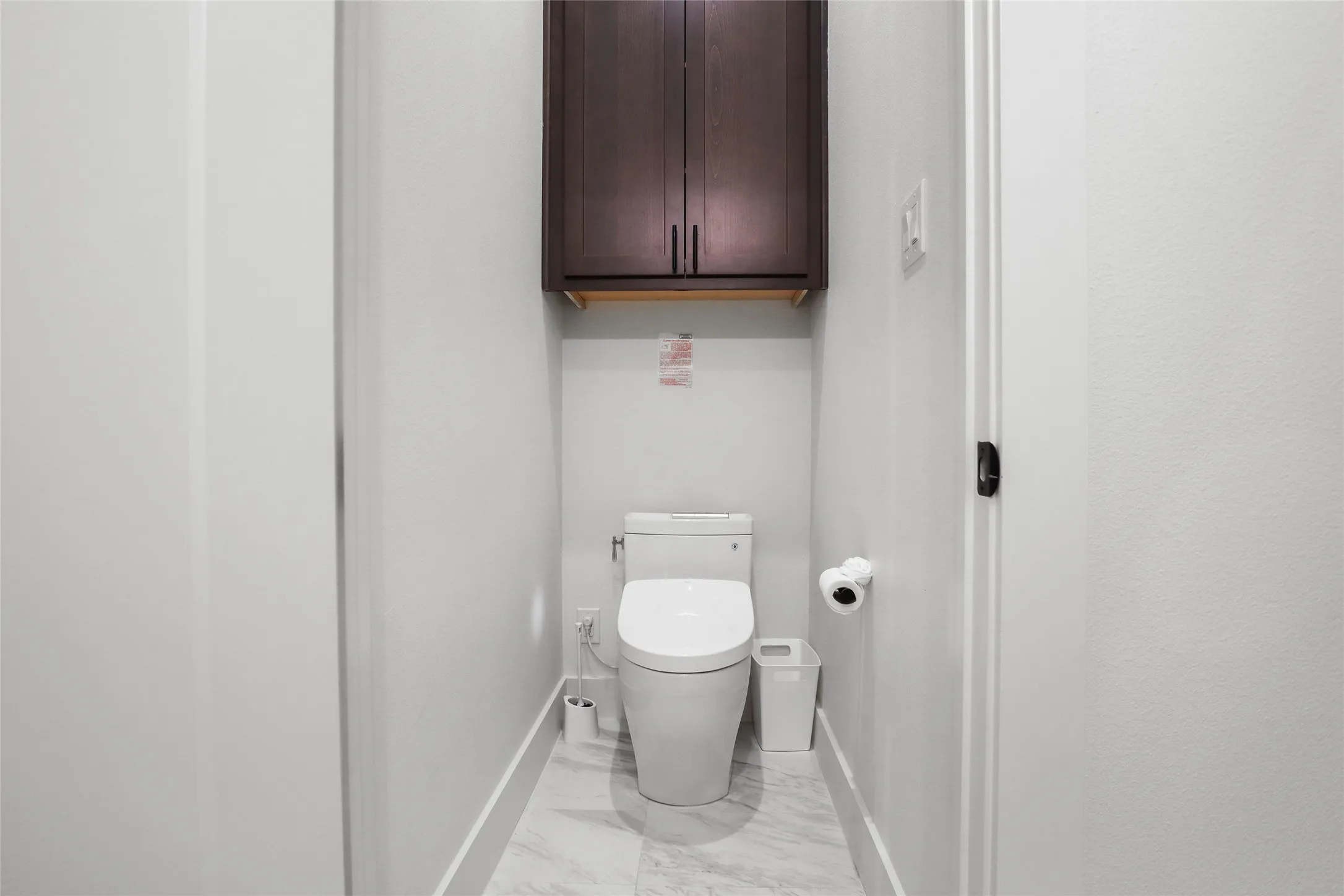 Condominium For Rent in Dallas County , 2139 Mail Avenue 102, Dallas, Texas 75235, 2 Bedroom, 3 Bathroom, 2 Garage spaces, 1,512 Sqft, built in 2021, mls#21340851, Real Estate Agent in Dallas, Homes For Rent in Dallas county, Homes For Rent in Dallas, Realtor in Dallas Texas, Real Estate Brokerage Independent Realty Texas, Luminita Cordes Realtor