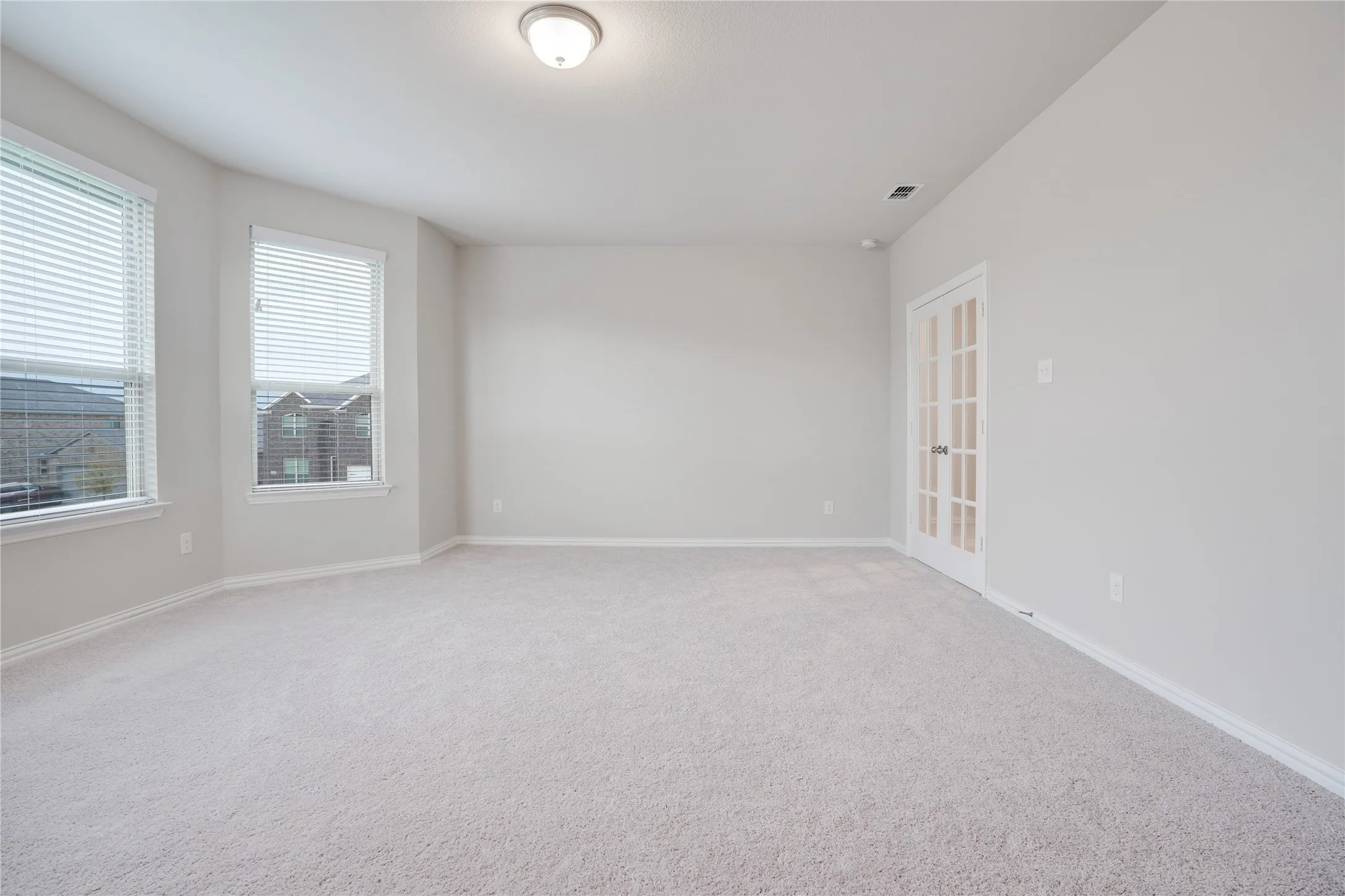 Single Family Residence For Sale in Denton County , 1521 Bison Trail, Aubrey, Texas 76227, 5 Bedroom, 4 Bathroom, 3 Garage spaces, 4,000 Sqft, built in 2022, mls#21340076, Real Estate Agent in Aubrey, Homes For Sale in Denton county, Homes For Sale in Aubrey, Realtor in Aubrey Texas, Real Estate Brokerage Independent Realty Texas, Luminita Cordes Realtor