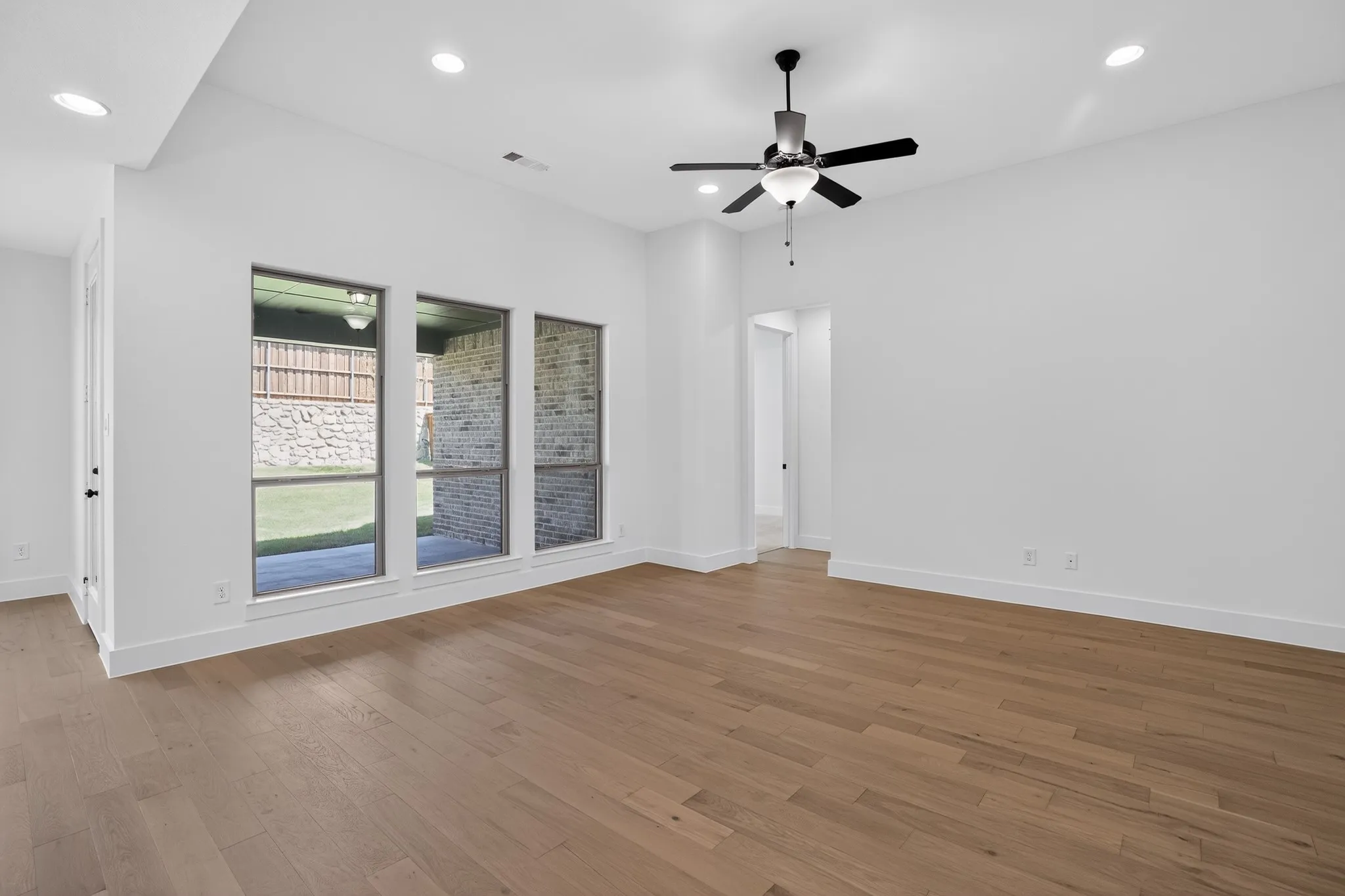 Single Family Residence For Sale in Wise County , 128 Buffalo Boulevard, Rhome, Texas 76078, 4 Bedroom, 3 Bathroom, 2 Garage spaces, 2,051 Sqft, built in 2026, mls#21340876, Real Estate Agent in Rhome, Homes For Sale in Wise county, Homes For Sale in Rhome, Realtor in Rhome Texas, Real Estate Brokerage Independent Realty Texas, Luminita Cordes Realtor