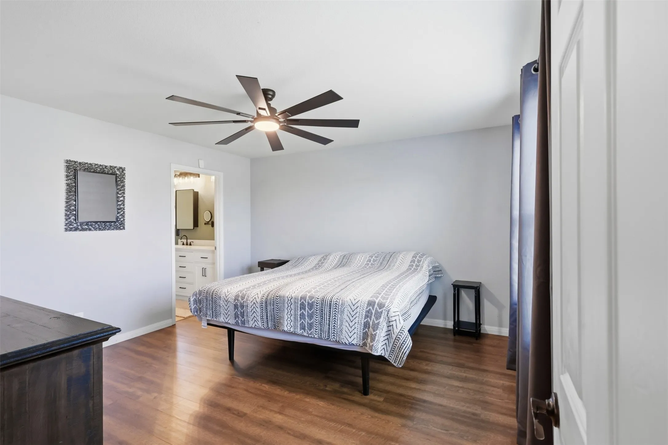 Single Family Residence For Sale in Tarrant County , 5925 Mountain Bluff Drive, Fort Worth, Texas 76179, 3 Bedroom, 2 Bathroom, 2 Garage spaces, 1,470 Sqft, built in 2014, mls#21338322, Real Estate Agent in Fort Worth, Homes For Sale in Tarrant county, Homes For Sale in Fort Worth, Realtor in Fort Worth Texas, Real Estate Brokerage Independent Realty Texas, Luminita Cordes Realtor