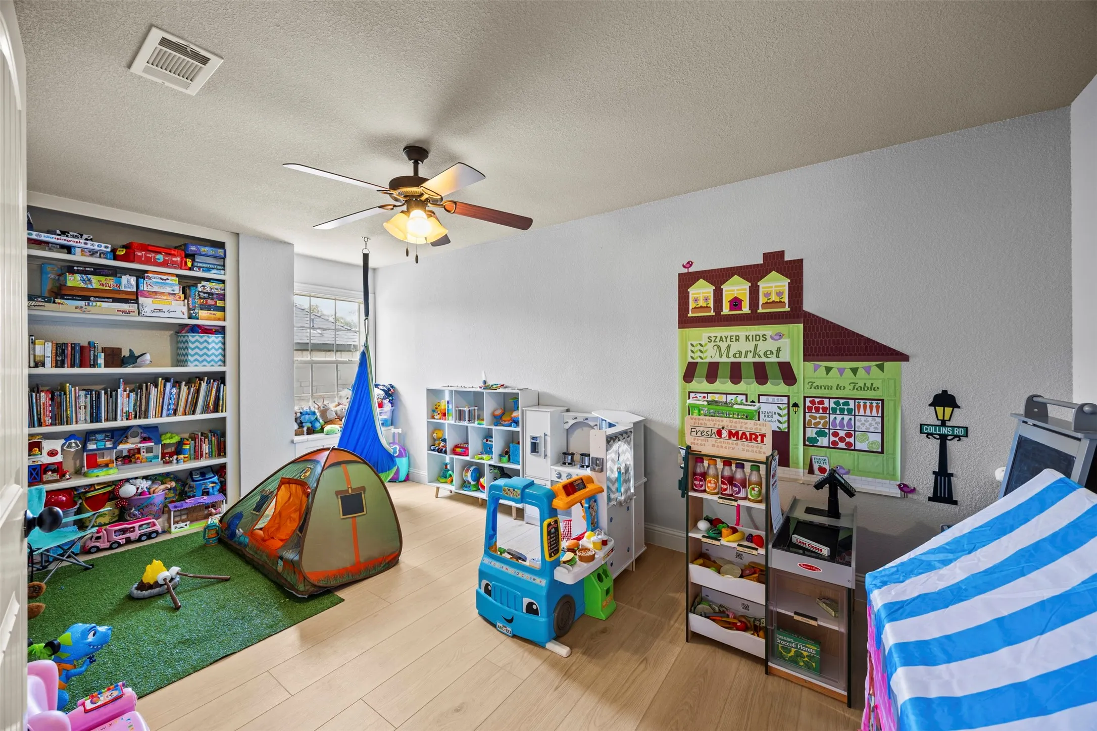Single Family Residence For Sale in Johnson County , 3175 Collins Road, Burleson, Texas 76028, 6 Bedroom, 4 Bathroom, 4 Garage spaces, 5,200 Sqft, built in 2008, mls#21340895, Real Estate Agent in Burleson, Homes For Sale in Johnson county, Homes For Sale in Burleson, Realtor in Burleson Texas, Real Estate Brokerage Independent Realty Texas, Luminita Cordes Realtor