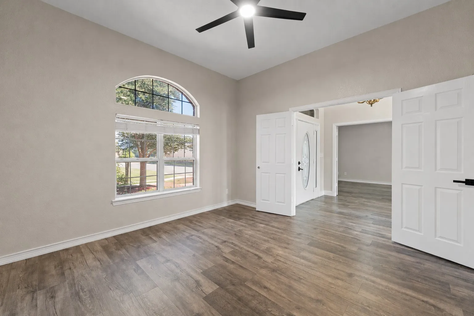 Farm For Sale in Parker County , 2980 Fm 920, Weatherford, Texas 76088, 3 Bedroom, 2 Bathroom, 2 Garage spaces, 2,434 Sqft, built in 2003, mls#21340310, Real Estate Agent in Weatherford, Homes For Sale in Parker county, Homes For Sale in Weatherford, Realtor in Weatherford Texas, Real Estate Brokerage Independent Realty Texas, Luminita Cordes Realtor