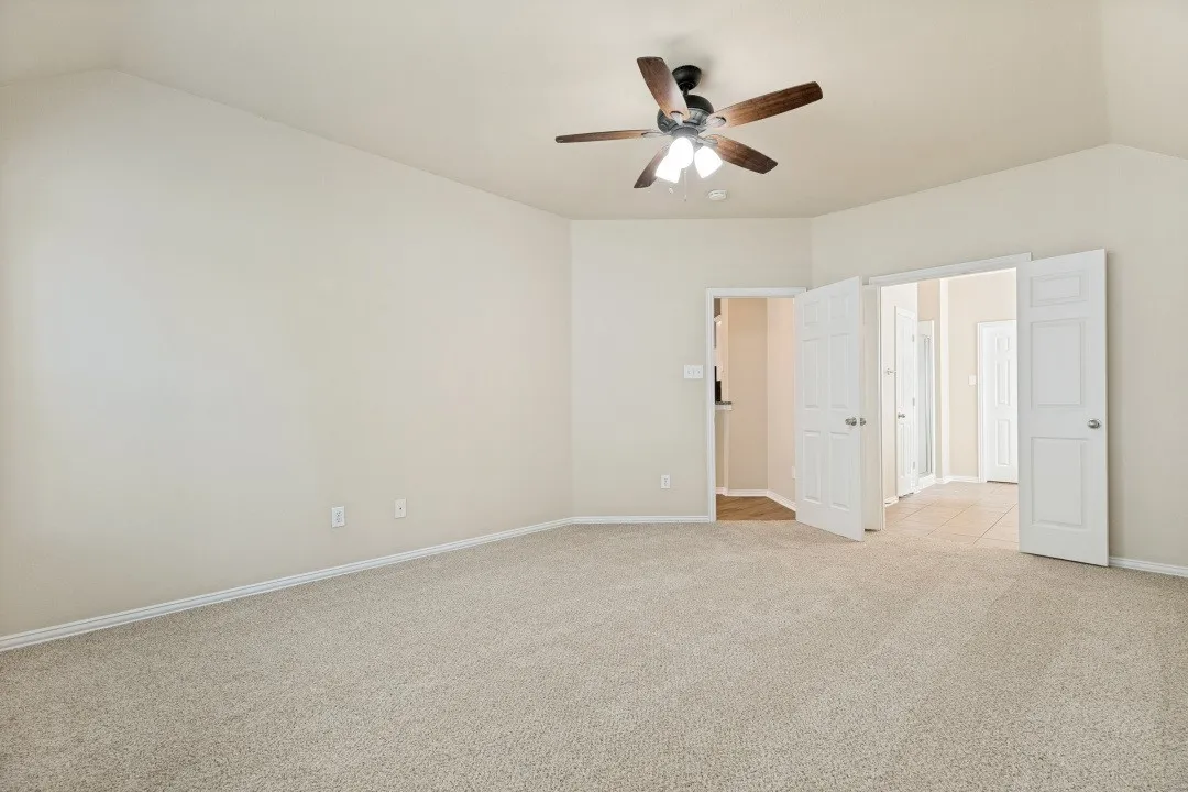 Single Family Residence For Sale in Denton County , 1504 Oakcrest Drive, Providence Village, Texas 76227, 4 Bedroom, 2 Bathroom, 2 Garage spaces, 1,810 Sqft, built in 2004, mls#21340834, Real Estate Agent in Providence Village, Homes For Sale in Denton county, Homes For Sale in Providence Village, Realtor in Providence Village Texas, Real Estate Brokerage Independent Realty Texas, Luminita Cordes Realtor