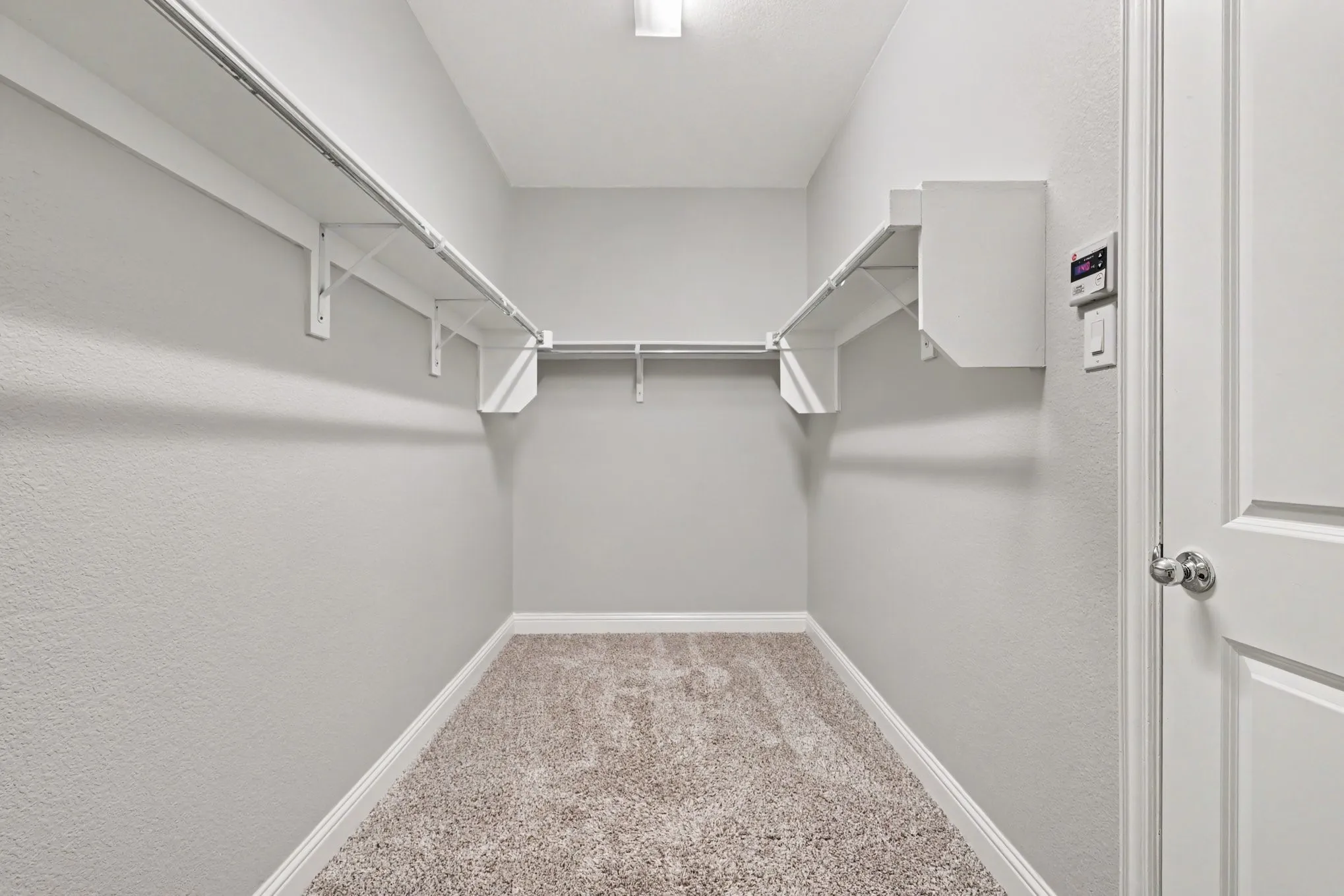 Single Family Residence For Sale in Denton County , 740 Field Crossing, Little Elm, Texas 76227, 4 Bedroom, 3 Bathroom, 2 Garage spaces, 2,786 Sqft, built in 2016, mls#21316729, Real Estate Agent in Little Elm, Homes For Sale in Denton county, Homes For Sale in Little Elm, Realtor in Little Elm Texas, Real Estate Brokerage Independent Realty Texas, Luminita Cordes Realtor