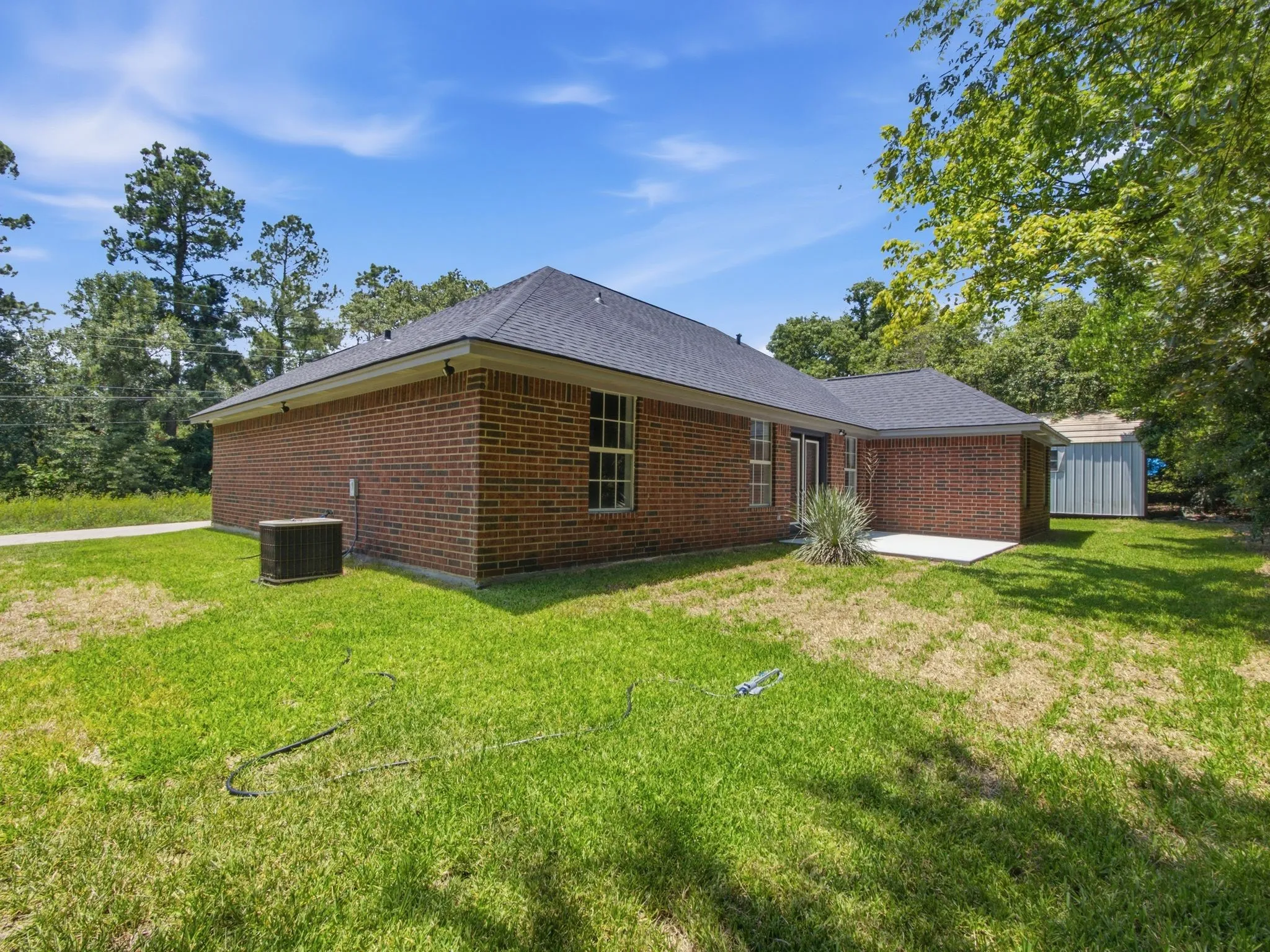 Single Family Residence For Sale in Henderson County , 105 E Foggle Street, Athens, Texas 75751, 4 Bedroom, 2 Bathroom, Garage spaces, 1,745 Sqft, built in 2000, mls#21340693, Real Estate Agent in Athens, Homes For Sale in Henderson county, Homes For Sale in Athens, Realtor in Athens Texas, Real Estate Brokerage Independent Realty Texas, Luminita Cordes Realtor