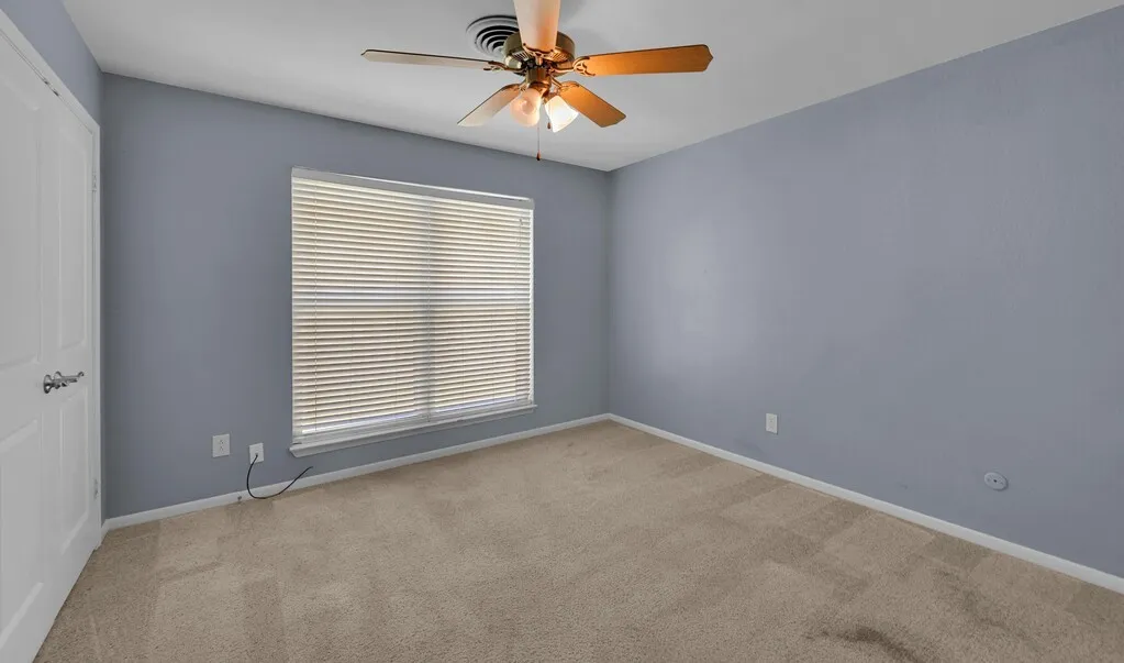 Single Family Residence For Sale in Mc Lennan County , 56 Sugar Creek Place, Woodway, Texas 76712, 4 Bedroom, 2 Bathroom, 2 Garage spaces, 1,977 Sqft, built in 1979, mls#21326807, Real Estate Agent in Woodway, Homes For Sale in Mc Lennan county, Homes For Sale in Woodway, Realtor in Woodway Texas, Real Estate Brokerage Independent Realty Texas, Luminita Cordes Realtor