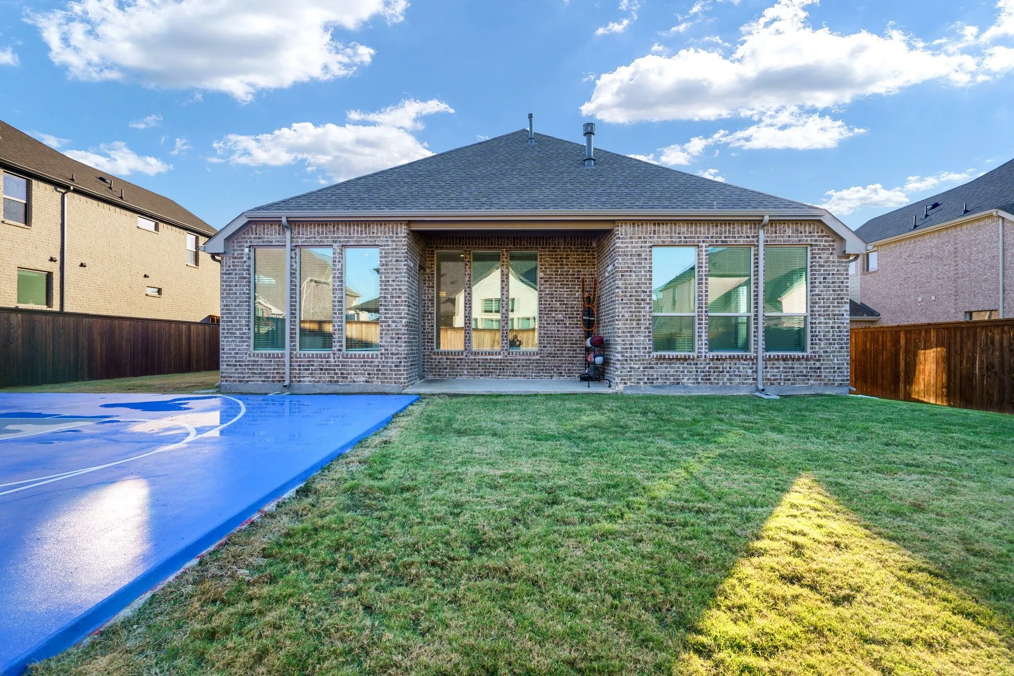Single Family Residence For Rent in Collin County , 7470 Sanctuary Drive, Frisco, Texas 75033, 4 Bedroom, 4 Bathroom, 3 Garage spaces, 3,267 Sqft, built in 2021, mls#21327412, Real Estate Agent in Frisco, Homes For Rent in Collin county, Homes For Rent in Frisco, Realtor in Frisco Texas, Real Estate Brokerage Independent Realty Texas, Luminita Cordes Realtor