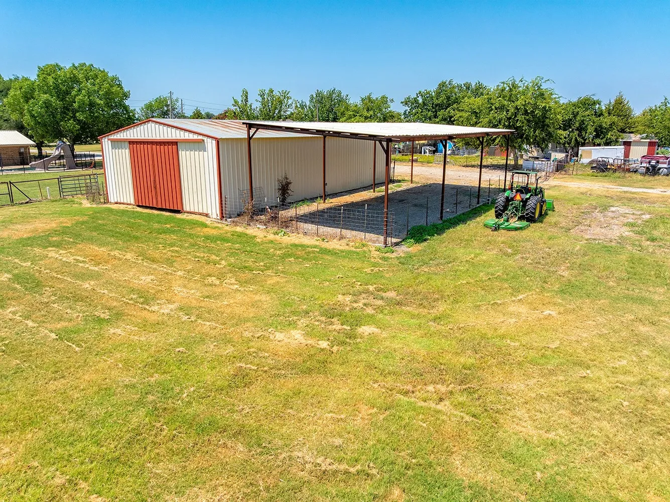 Single Family Residence For Sale in Denton County , 3472 N Masch Branch Road, Denton, Texas 76207, 4 Bedroom, 3 Bathroom, 2 Garage spaces, 2,393 Sqft, built in 1983, mls#21340153, Real Estate Agent in Denton, Homes For Sale in Denton county, Homes For Sale in Denton, Realtor in Denton Texas, Real Estate Brokerage Independent Realty Texas, Luminita Cordes Realtor