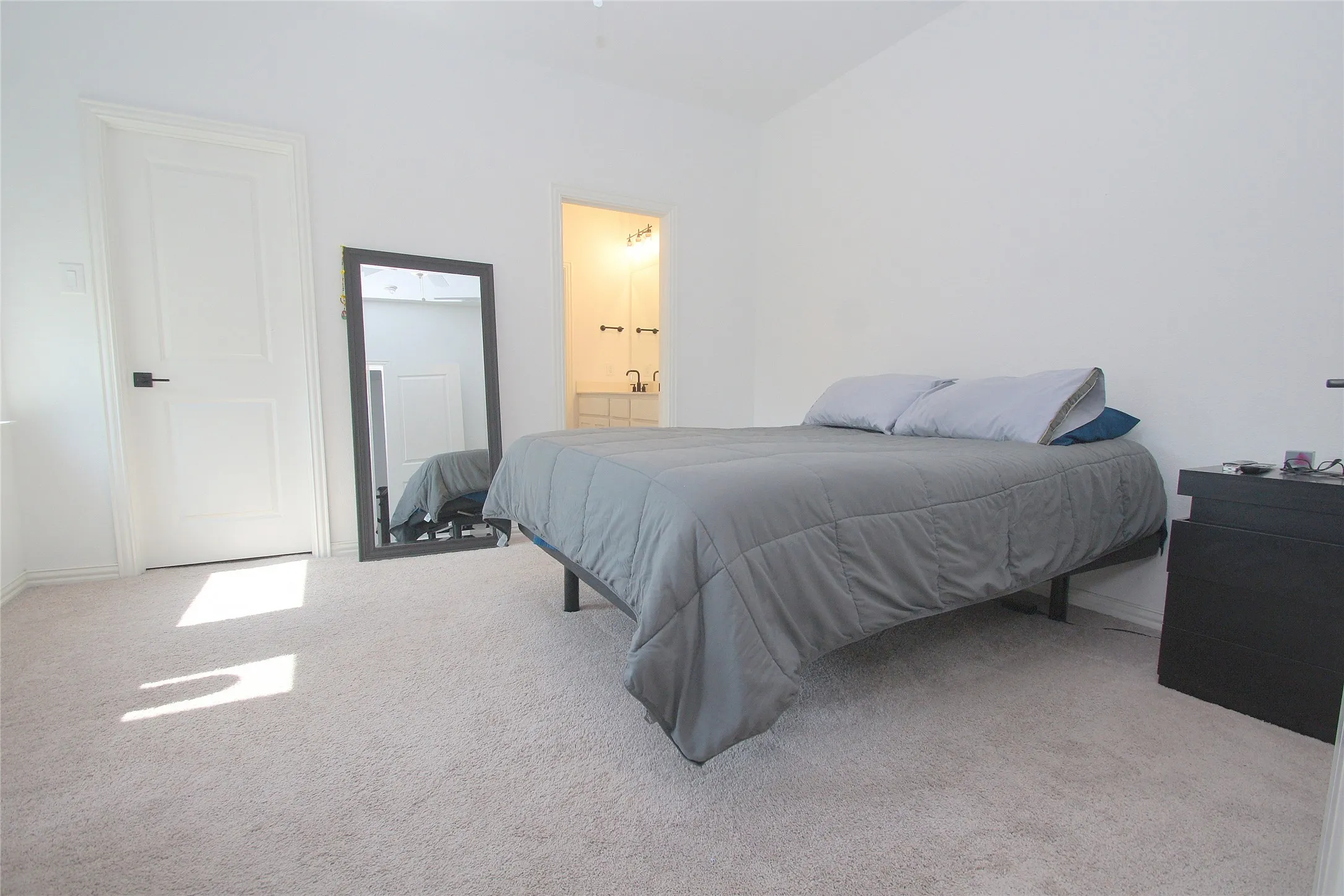Single Family Residence For Rent in Tarrant County , 7500 Denney, North Richland Hills, Texas 76180, 4 Bedroom, 3 Bathroom, 2 Garage spaces, 1,863 Sqft, built in 2023, mls#21340924, Real Estate Agent in North Richland Hills, Homes For Rent in Tarrant county, Homes For Rent in North Richland Hills, Realtor in North Richland Hills Texas, Real Estate Brokerage Independent Realty Texas, Luminita Cordes Realtor