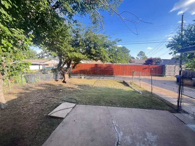 Single Family Residence For Rent in Dallas County , 3610 Matador Drive, Garland, Texas 75042, 4 Bedroom, 2 Bathroom, 2 Garage spaces, 1,806 Sqft, built in 1967, mls#21340908, Real Estate Agent in Garland, Homes For Rent in Dallas county, Homes For Rent in Garland, Realtor in Garland Texas, Real Estate Brokerage Independent Realty Texas, Luminita Cordes Realtor