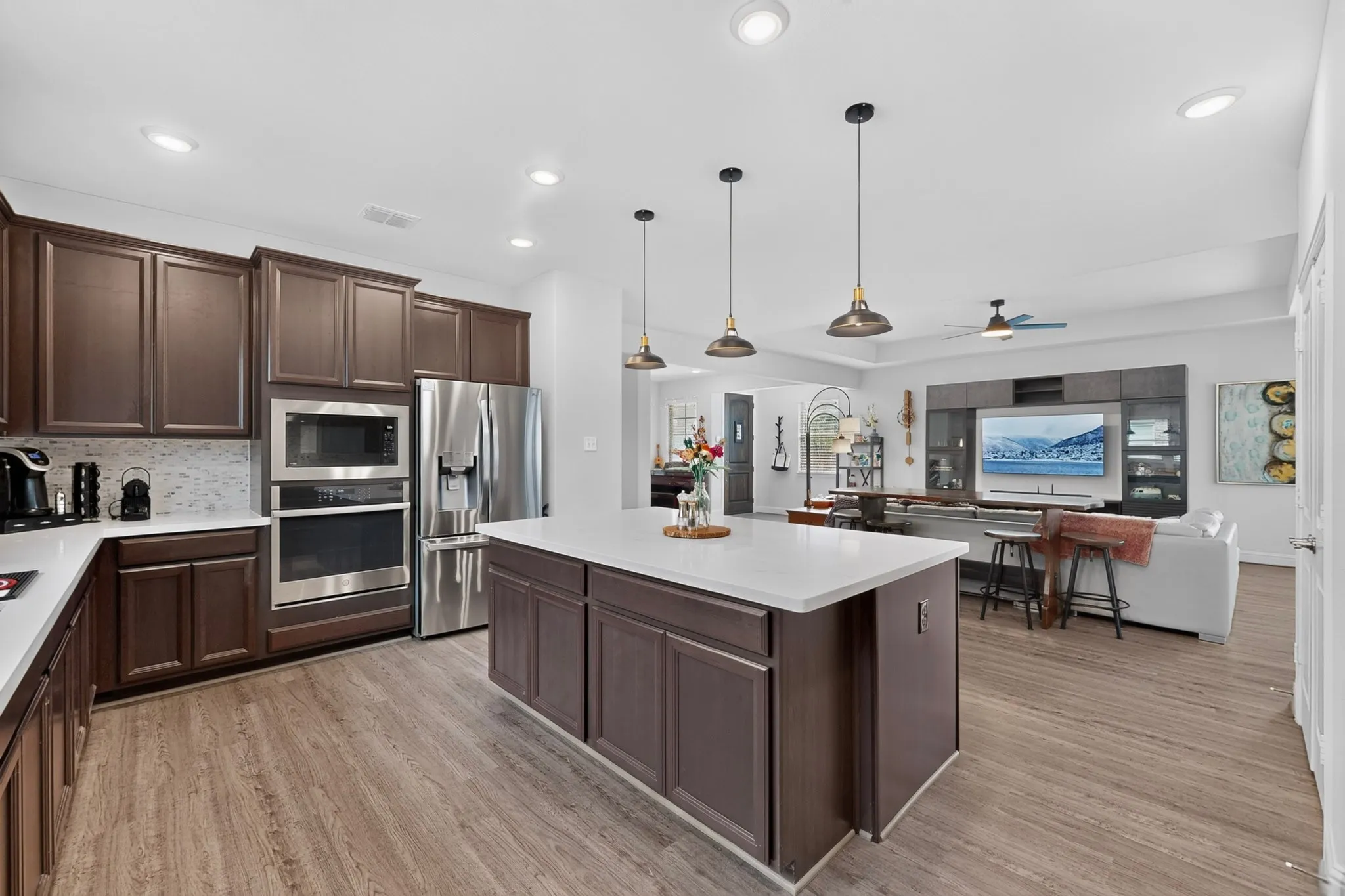 Single Family Residence For Sale in Collin County , 1635 Sweetwater Way, Celina, Texas 75009, 2 Bedroom, 2 Bathroom, 2 Garage spaces, 1,865 Sqft, built in 2020, mls#21340262, Real Estate Agent in Celina, Homes For Sale in Collin county, Homes For Sale in Celina, Realtor in Celina Texas, Real Estate Brokerage Independent Realty Texas, Luminita Cordes Realtor