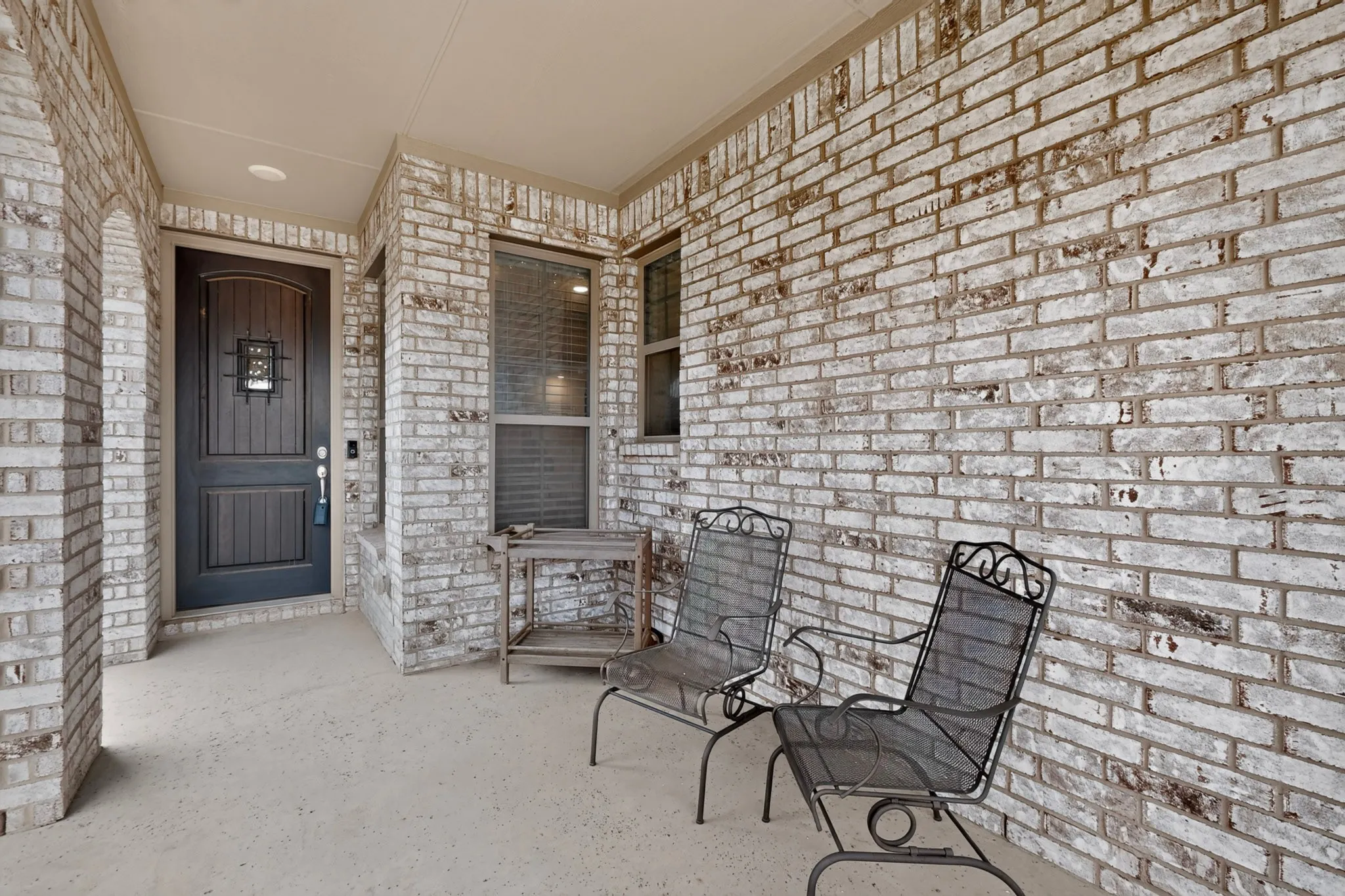Single Family Residence For Sale in Collin County , 1635 Sweetwater Way, Celina, Texas 75009, 2 Bedroom, 2 Bathroom, 2 Garage spaces, 1,865 Sqft, built in 2020, mls#21340262, Real Estate Agent in Celina, Homes For Sale in Collin county, Homes For Sale in Celina, Realtor in Celina Texas, Real Estate Brokerage Independent Realty Texas, Luminita Cordes Realtor