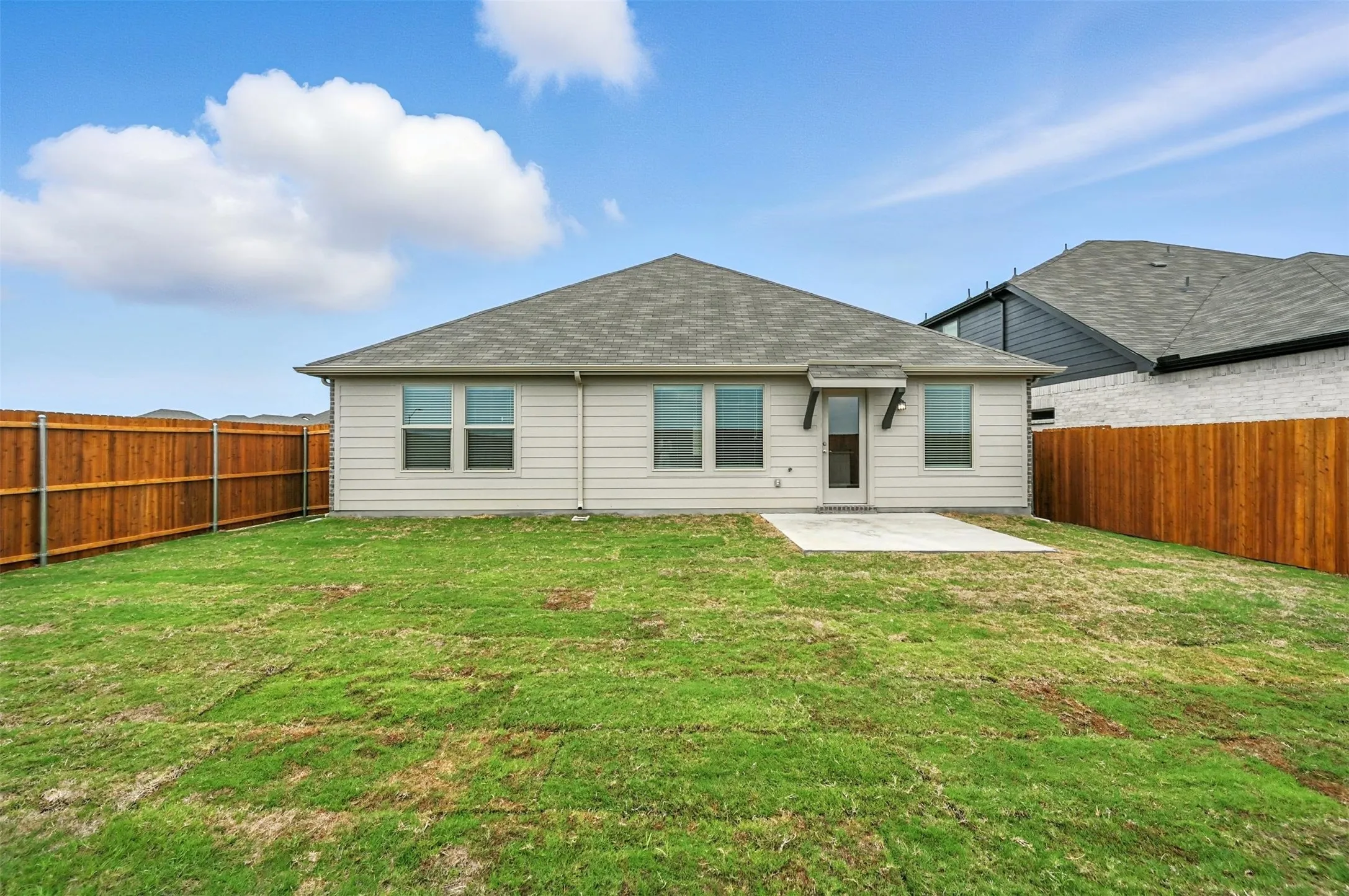 Single Family Residence For Rent in Tarrant County , 6629 Coyote Valley Trail, Fort Worth, Texas 76036, 3 Bedroom, 2 Bathroom, 2 Garage spaces, 1,659 Sqft, built in 2025, mls#21340934, Real Estate Agent in Fort Worth, Homes For Rent in Tarrant county, Homes For Rent in Fort Worth, Realtor in Fort Worth Texas, Real Estate Brokerage Independent Realty Texas, Luminita Cordes Realtor