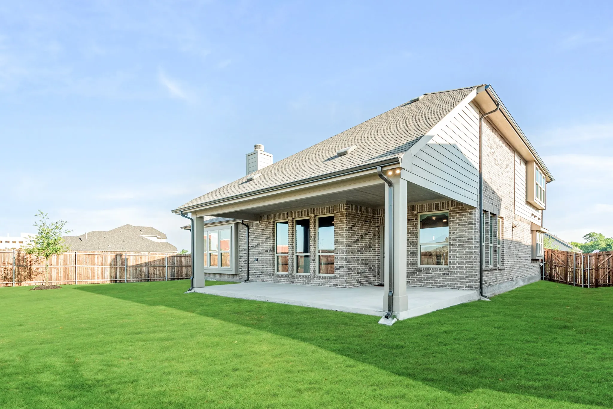 Single Family Residence For Sale in Collin County , 809 Twin Pine Court, Anna, Texas 75409, 4 Bedroom, 4 Bathroom, 3 Garage spaces, 3,436 Sqft, built in 2023, mls#21337634, Real Estate Agent in Anna, Homes For Sale in Collin county, Homes For Sale in Anna, Realtor in Anna Texas, Real Estate Brokerage Independent Realty Texas, Luminita Cordes Realtor