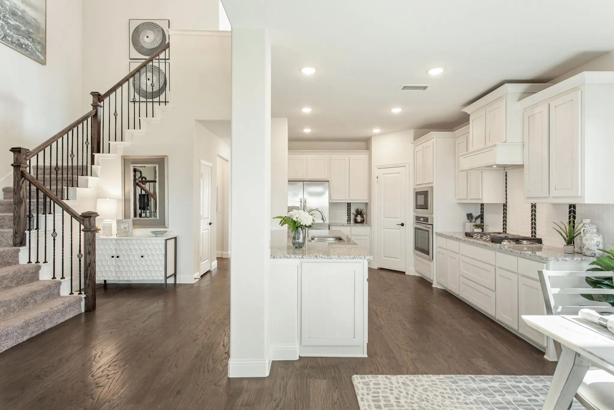 Single Family Residence For Sale in Collin County , 809 Twin Pine Court, Anna, Texas 75409, 4 Bedroom, 4 Bathroom, 3 Garage spaces, 3,436 Sqft, built in 2023, mls#21337634, Real Estate Agent in Anna, Homes For Sale in Collin county, Homes For Sale in Anna, Realtor in Anna Texas, Real Estate Brokerage Independent Realty Texas, Luminita Cordes Realtor