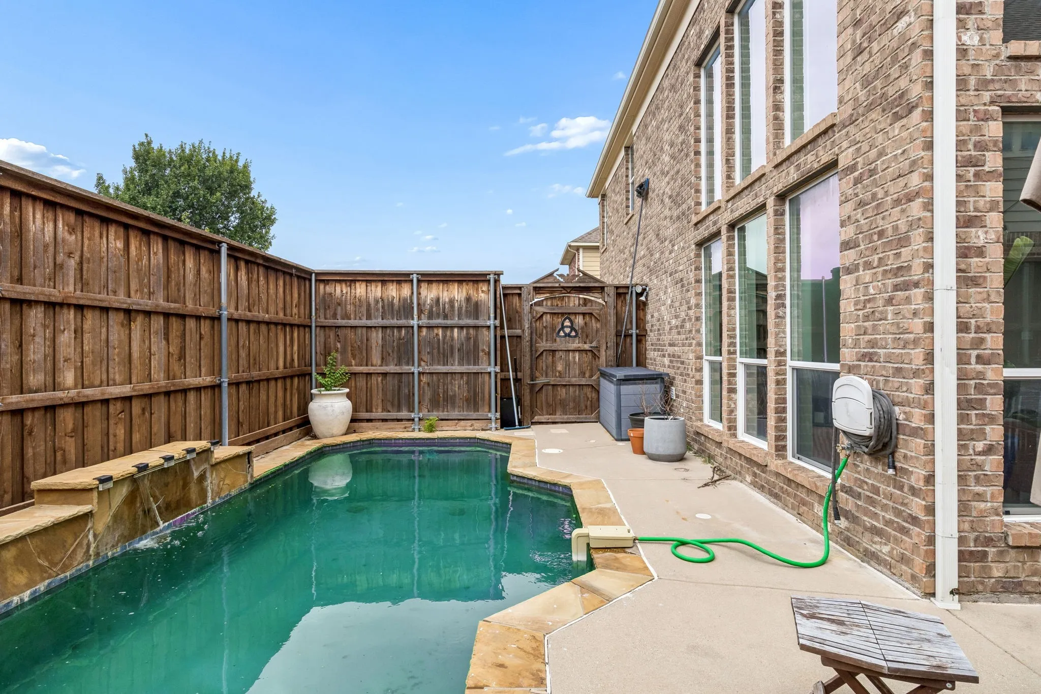 Single Family Residence For Rent in Denton County , 2245 Jaguar Drive, Frisco, Texas 75033, 5 Bedroom, 4 Bathroom, 2 Garage spaces, 3,878 Sqft, built in 2009, mls#21339257, Real Estate Agent in Frisco, Homes For Rent in Denton county, Homes For Rent in Frisco, Realtor in Frisco Texas, Real Estate Brokerage Independent Realty Texas, Luminita Cordes Realtor