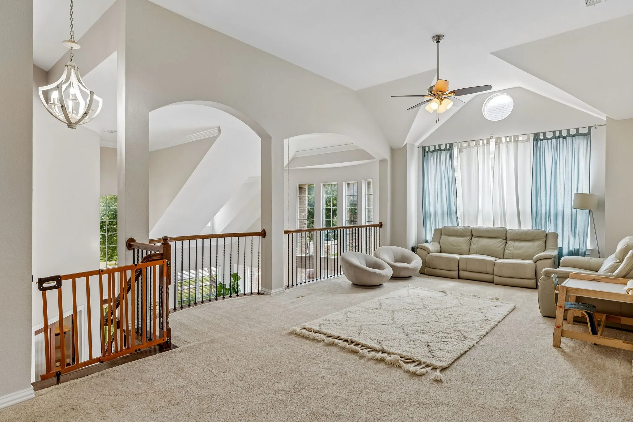 Single Family Residence For Rent in Denton County , 2245 Jaguar Drive, Frisco, Texas 75033, 5 Bedroom, 4 Bathroom, 2 Garage spaces, 3,878 Sqft, built in 2009, mls#21339257, Real Estate Agent in Frisco, Homes For Rent in Denton county, Homes For Rent in Frisco, Realtor in Frisco Texas, Real Estate Brokerage Independent Realty Texas, Luminita Cordes Realtor