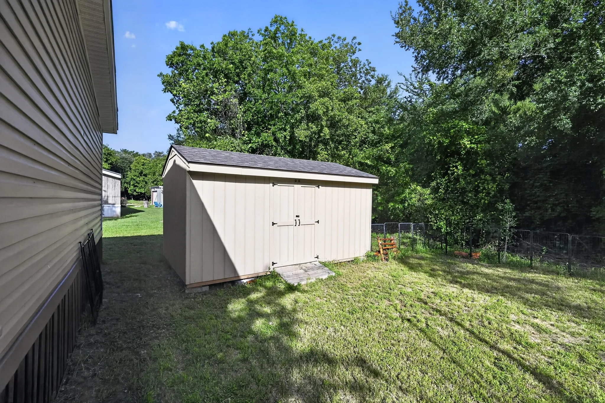 Manufactured Home For Sale in Hood County , 904 Pawnee Trail, Granbury, Texas 76048, 3 Bedroom, 2 Bathroom, Garage spaces, 1,344 Sqft, built in 2023, mls#21340783, Real Estate Agent in Granbury, Homes For Sale in Hood county, Homes For Sale in Granbury, Realtor in Granbury Texas, Real Estate Brokerage Independent Realty Texas, Luminita Cordes Realtor