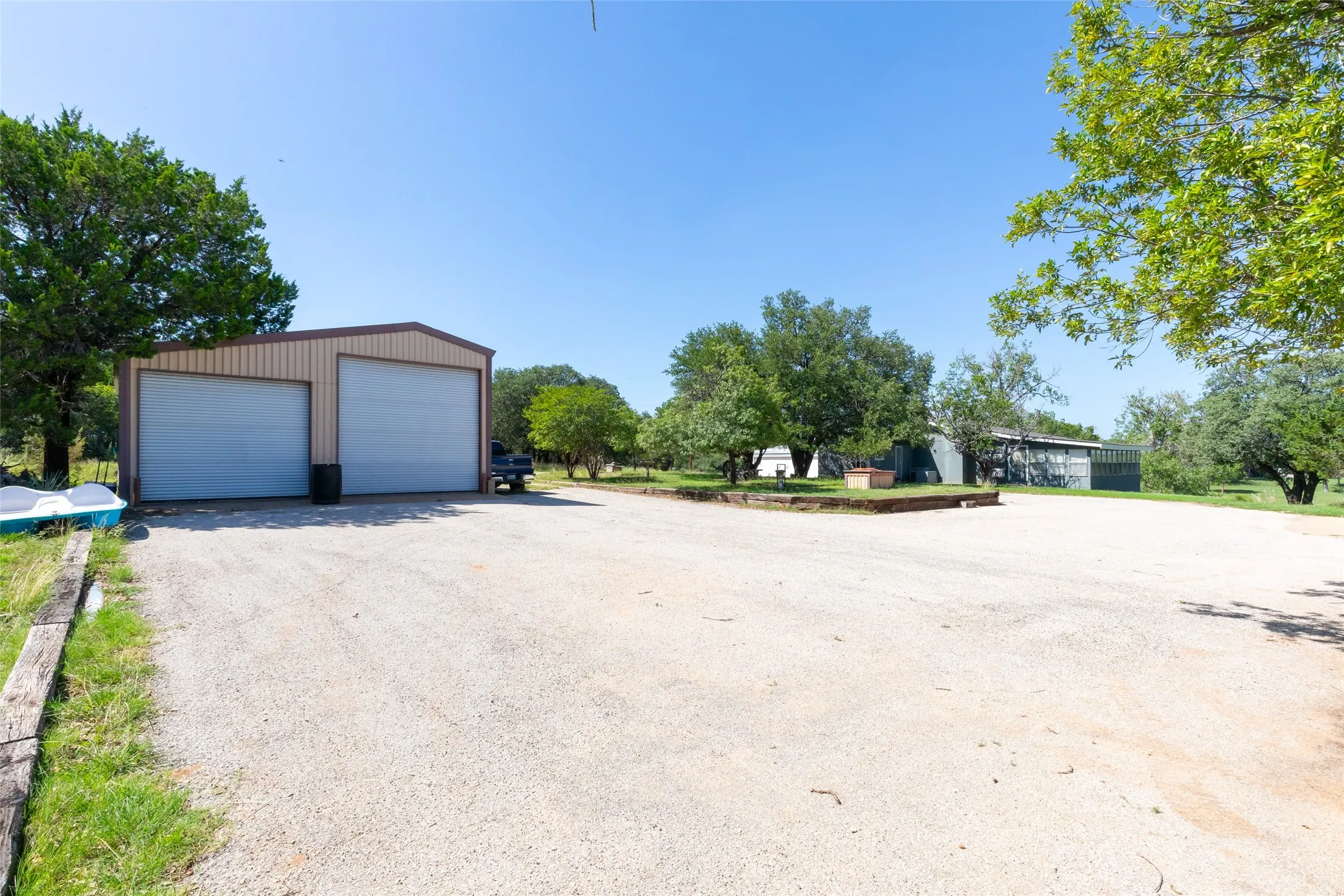 Single Family Residence For Sale in Coke County , 659 Rocky Point Road, Blackwell, Texas 79506, 3 Bedroom, 2 Bathroom, 4 Garage spaces, 3,803 Sqft, built in 2005, Price $350,000, mls#21340957, Real Estate Agent in Blackwell, Homes For Sale in Coke county, Homes For Sale in Blackwell, Realtor in Blackwell Texas, Real Estate Brokerage Independent Realty Texas, Luminita Cordes Realtor