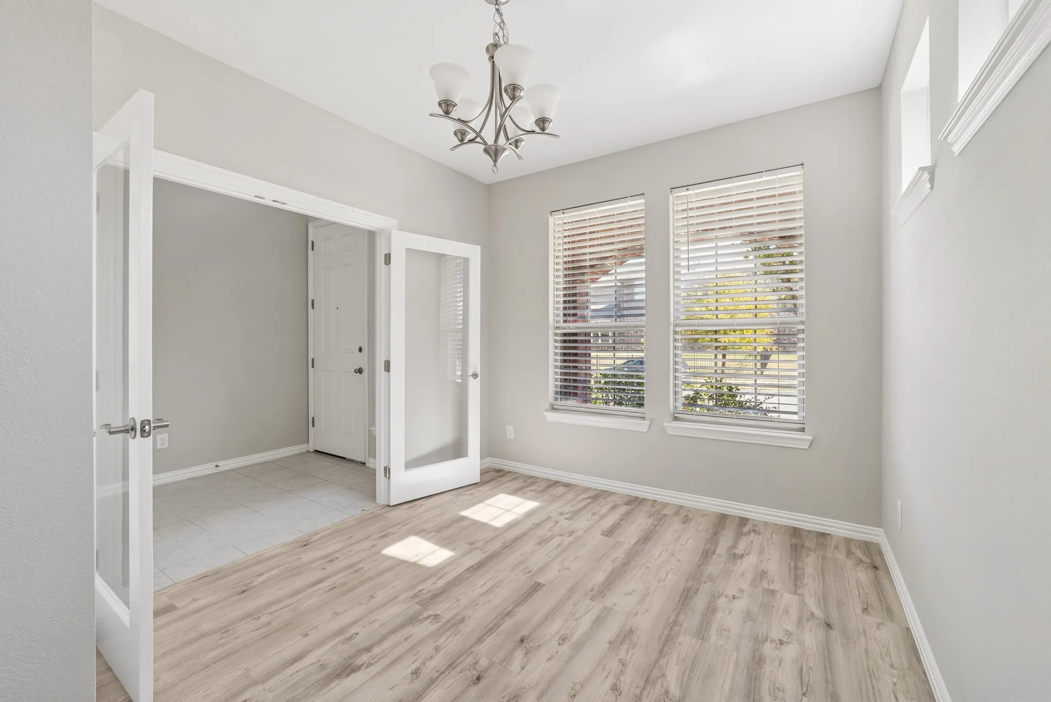 Office/Study room with double glass doors