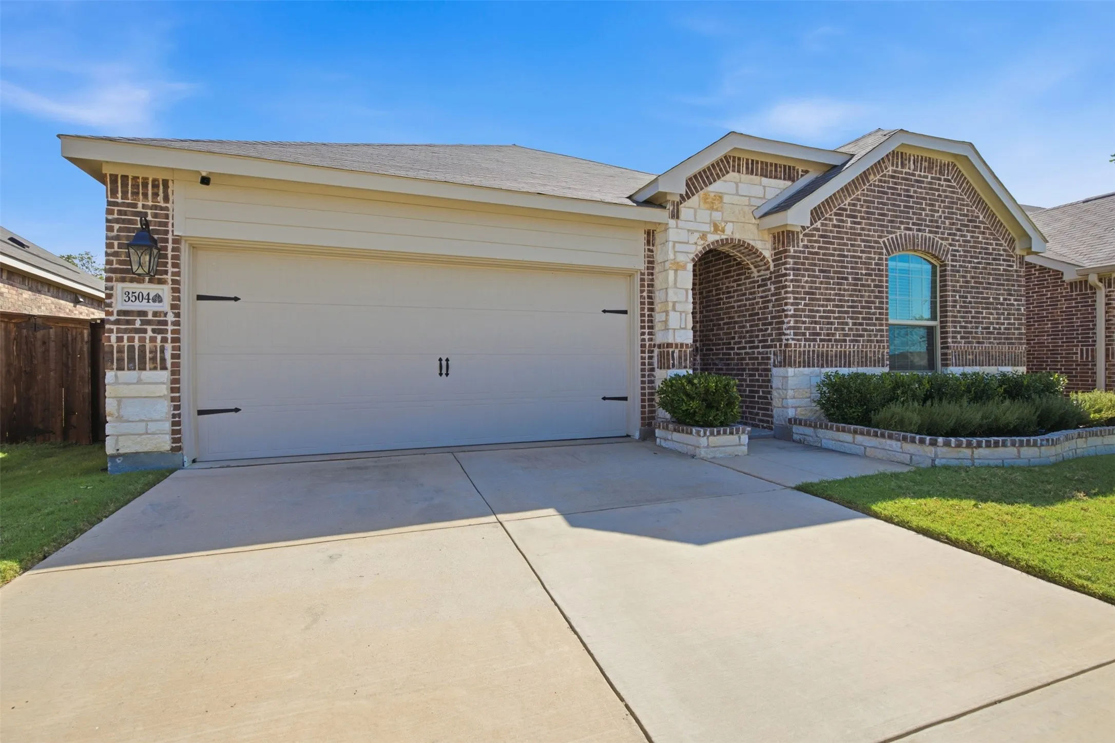 Single Family Residence For Sale in Denton County , 3504 Maroon Creek Road, Aubrey, Texas 76227, 4 Bedroom, 2 Bathroom, 2 Garage spaces, 2,010 Sqft, built in 2022, mls#21338333, Real Estate Agent in Aubrey, Homes For Sale in Denton county, Homes For Sale in Aubrey, Realtor in Aubrey Texas, Real Estate Brokerage Independent Realty Texas, Luminita Cordes Realtor