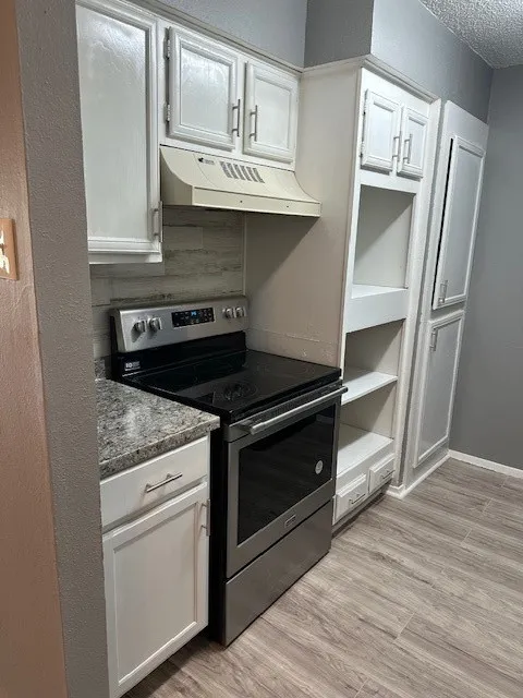 Condominium For Rent in Dallas County , 9696 Walnut Street 1616, Dallas, Texas 75243, 1 Bedroom, 1 Bathroom, Garage spaces, 730 Sqft, built in 1981, Price $895, mls#21340965, Real Estate Agent in Dallas, Homes For Rent in Dallas county, Homes For Rent in Dallas, Realtor in Dallas Texas, Real Estate Brokerage Independent Realty Texas, Luminita Cordes Realtor