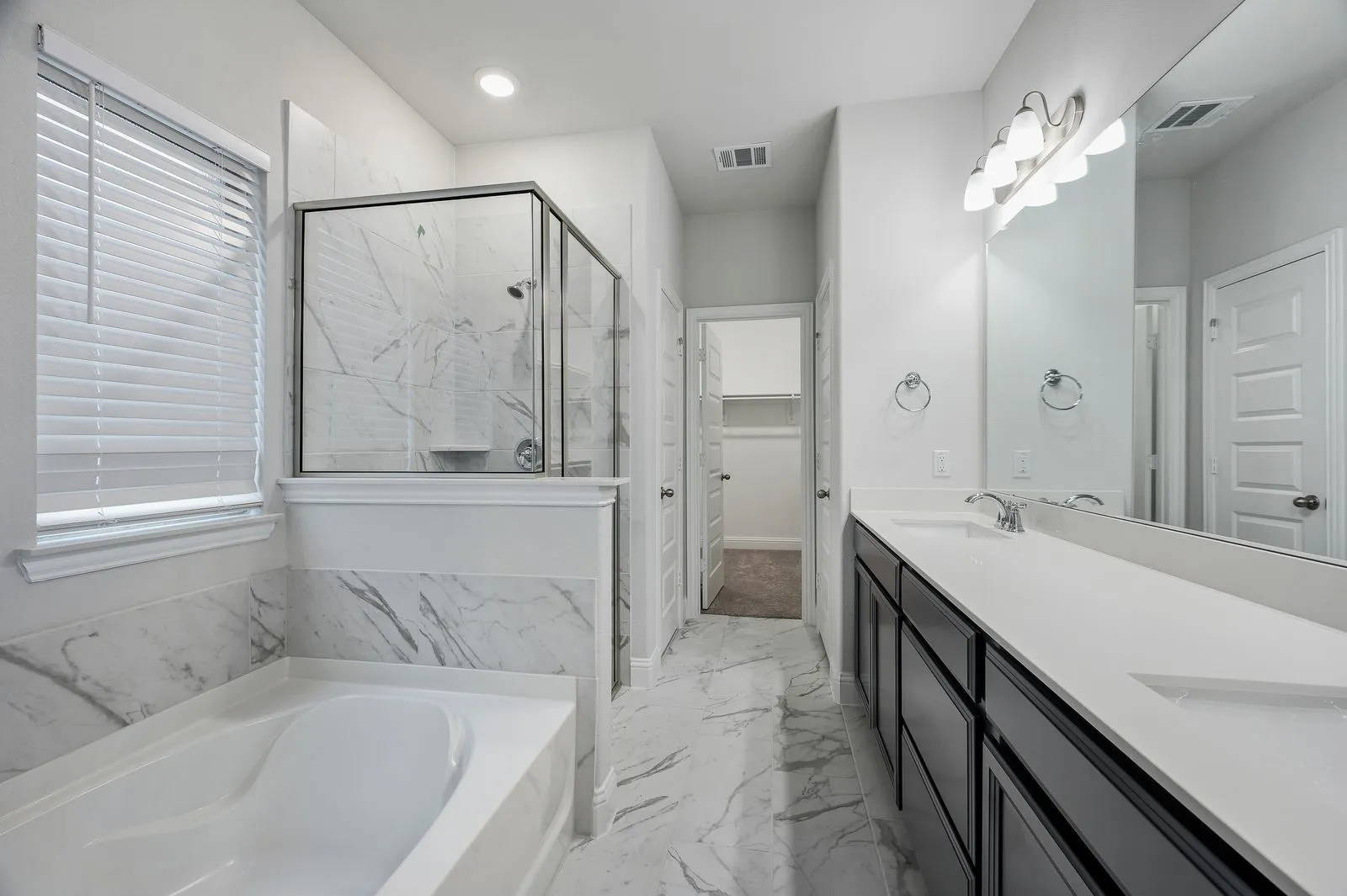 Single Family Residence For Rent in Denton County , 2037 Almassera Drive, Little Elm, Texas 75068, 3 Bedroom, 3 Bathroom, 2 Garage spaces, 2,423 Sqft, built in 2021, mls#21339427, Real Estate Agent in Little Elm, Homes For Rent in Denton county, Homes For Rent in Little Elm, Realtor in Little Elm Texas, Real Estate Brokerage Independent Realty Texas, Luminita Cordes Realtor