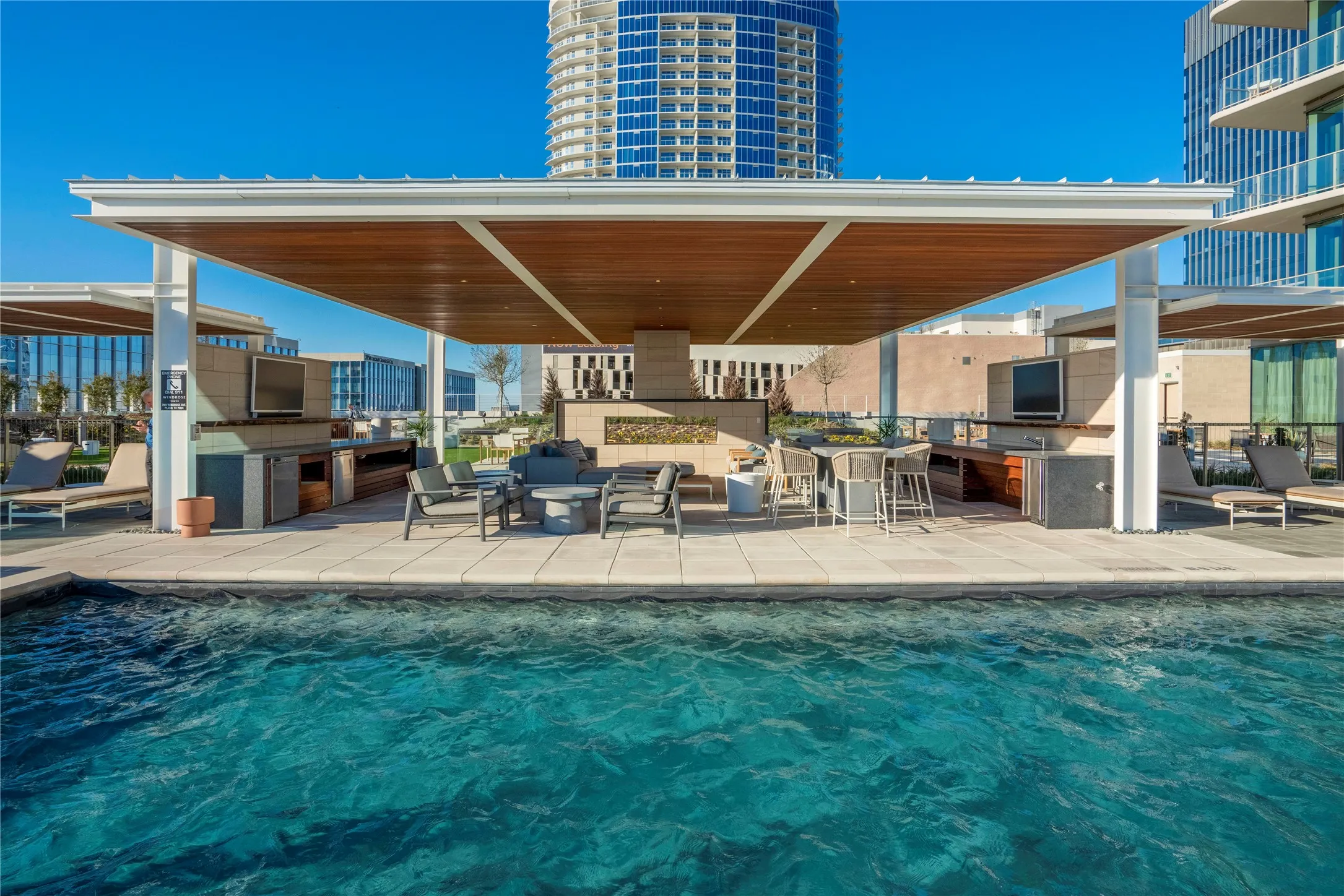 Condominium For Rent in Collin County , 7901 Windrose Avenue 603, Plano, Texas 75024, 2 Bedroom, 3 Bathroom, 2 Garage spaces, 1,834 Sqft, built in 2020, mls#21340974, Real Estate Agent in Plano, Homes For Rent in Collin county, Homes For Rent in Plano, Realtor in Plano Texas, Real Estate Brokerage Independent Realty Texas, Luminita Cordes Realtor