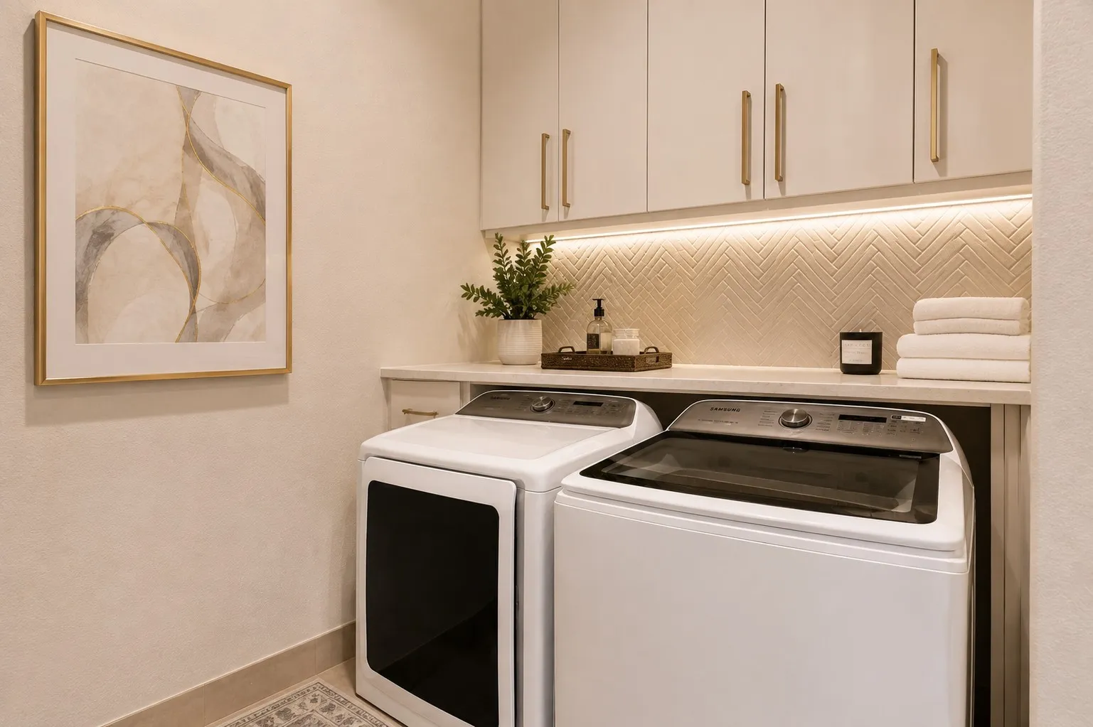 Condominium For Rent in Collin County , 7901 Windrose Avenue 603, Plano, Texas 75024, 2 Bedroom, 3 Bathroom, 2 Garage spaces, 1,834 Sqft, built in 2020, mls#21340974, Real Estate Agent in Plano, Homes For Rent in Collin county, Homes For Rent in Plano, Realtor in Plano Texas, Real Estate Brokerage Independent Realty Texas, Luminita Cordes Realtor