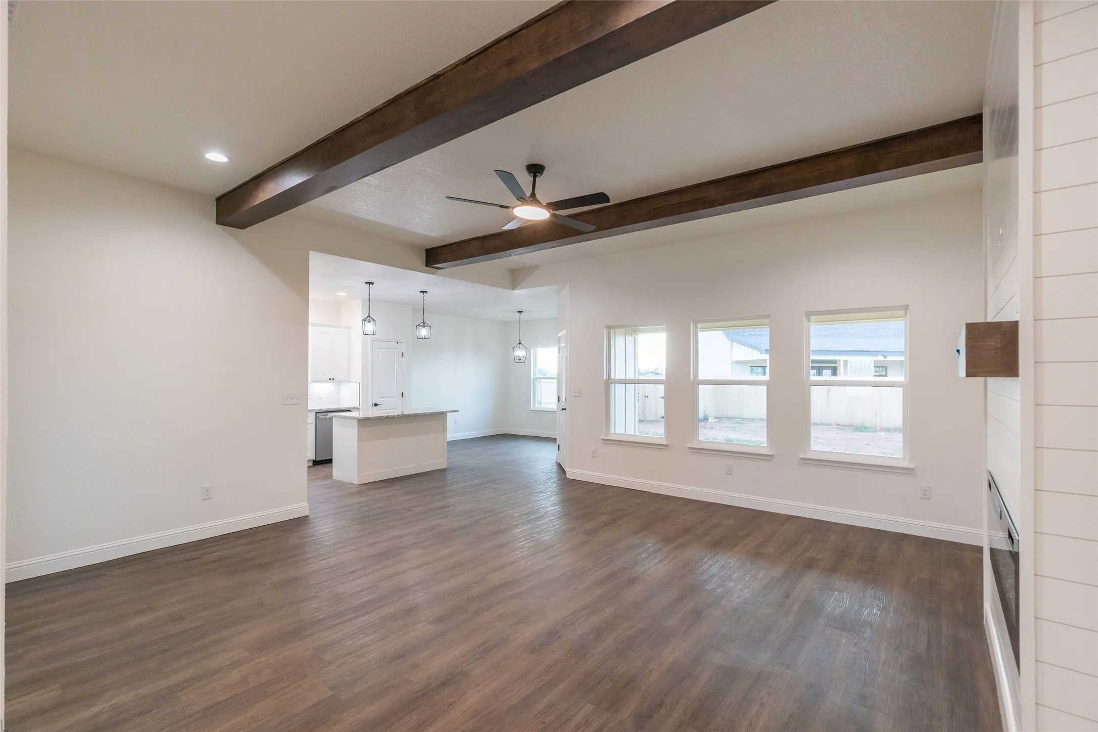 Single Family Residence For Sale in Taylor County , 7658 Wildflower Way, Abilene, Texas 79602, 3 Bedroom, 2 Bathroom, 2 Garage spaces, 1,763 Sqft, built in 2026, mls#21340978, Real Estate Agent in Abilene, Homes For Sale in Taylor county, Homes For Sale in Abilene, Realtor in Abilene Texas, Real Estate Brokerage Independent Realty Texas, Luminita Cordes Realtor