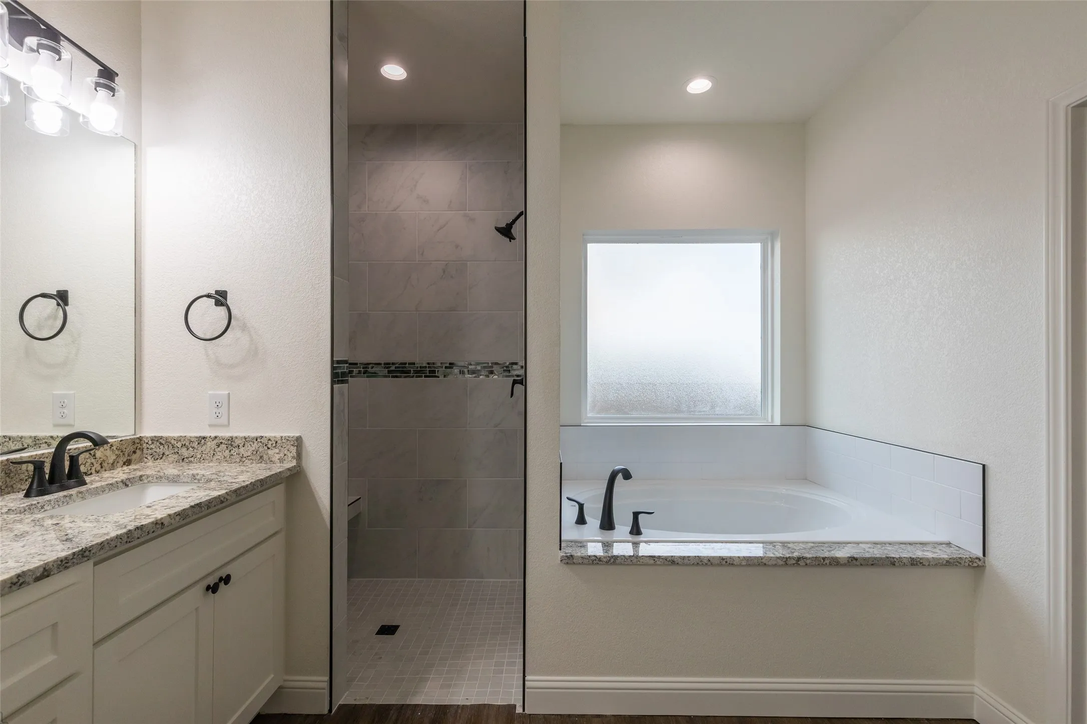 Single Family Residence For Sale in Taylor County , 7658 Wildflower Way, Abilene, Texas 79602, 3 Bedroom, 2 Bathroom, 2 Garage spaces, 1,763 Sqft, built in 2026, mls#21340978, Real Estate Agent in Abilene, Homes For Sale in Taylor county, Homes For Sale in Abilene, Realtor in Abilene Texas, Real Estate Brokerage Independent Realty Texas, Luminita Cordes Realtor