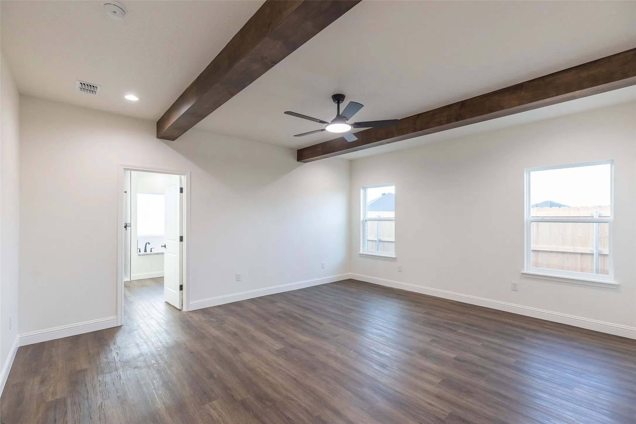 Single Family Residence For Sale in Taylor County , 7658 Wildflower Way, Abilene, Texas 79602, 3 Bedroom, 2 Bathroom, 2 Garage spaces, 1,763 Sqft, built in 2026, mls#21340978, Real Estate Agent in Abilene, Homes For Sale in Taylor county, Homes For Sale in Abilene, Realtor in Abilene Texas, Real Estate Brokerage Independent Realty Texas, Luminita Cordes Realtor