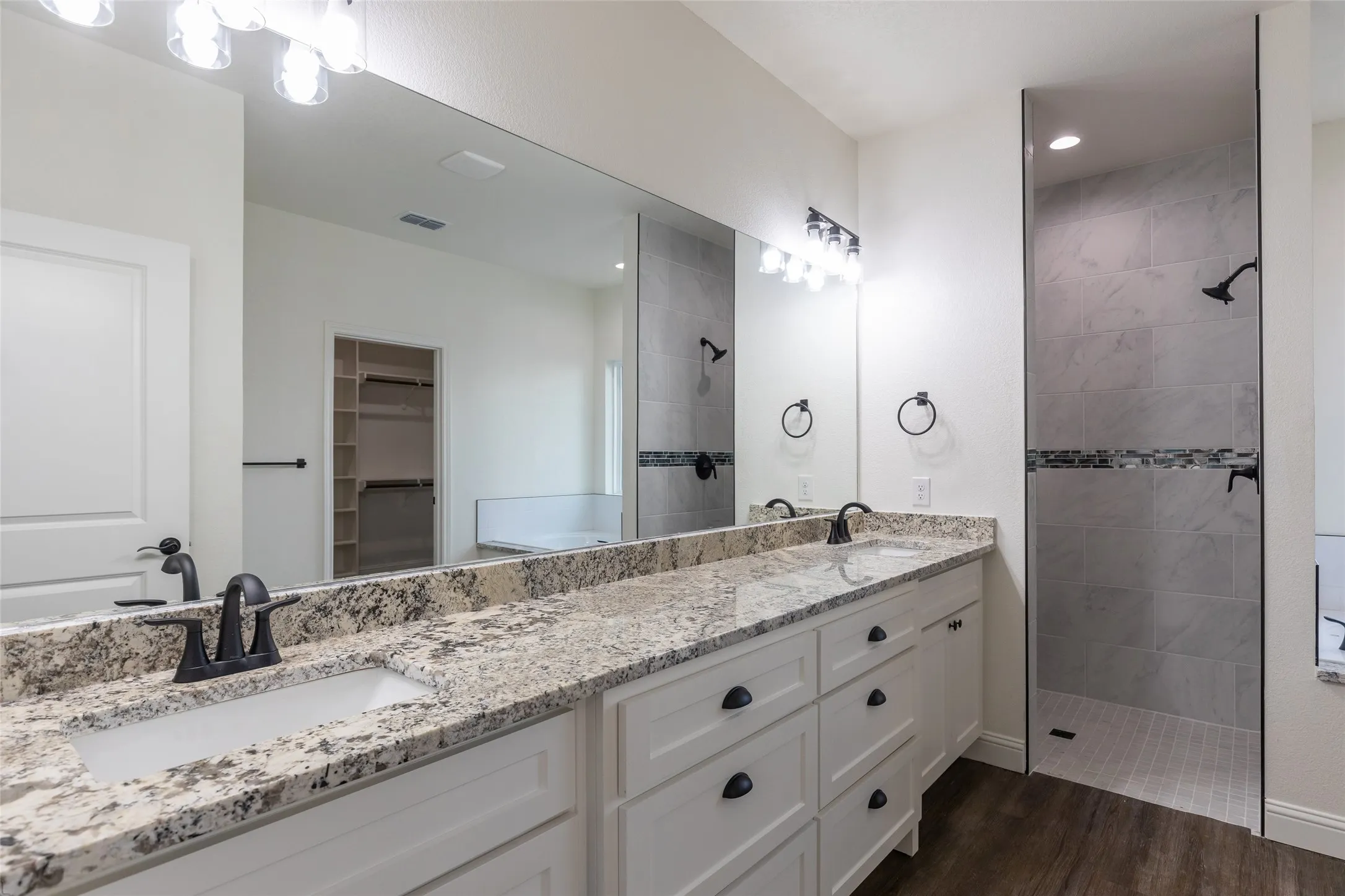 Single Family Residence For Sale in Taylor County , 7658 Wildflower Way, Abilene, Texas 79602, 3 Bedroom, 2 Bathroom, 2 Garage spaces, 1,763 Sqft, built in 2026, mls#21340978, Real Estate Agent in Abilene, Homes For Sale in Taylor county, Homes For Sale in Abilene, Realtor in Abilene Texas, Real Estate Brokerage Independent Realty Texas, Luminita Cordes Realtor
