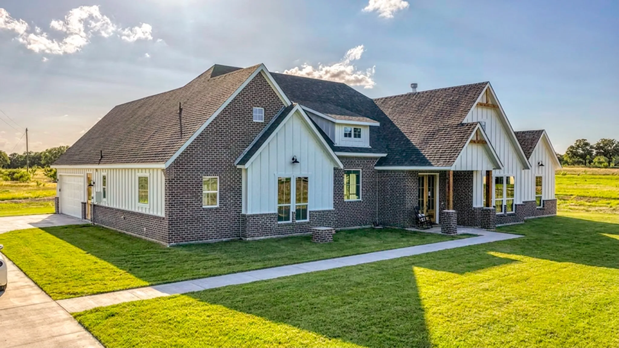 Single Family Residence For Sale in Hood County , 3171-B Pear Orchard Road, Granbury, Texas 76048, 4 Bedrooms, 5 Bathrooms, 2 Garage spaces, 2,675 Sqft, built in 2026, Price $750,000, mls#21339576, Real Estate Agent in Granbury, Homes For Sale in Hood county, Homes For Sale in Granbury, Realtor in Granbury Texas, Real Estate Brokerage Independent Realty Texas, Luminita Cordes Realtor