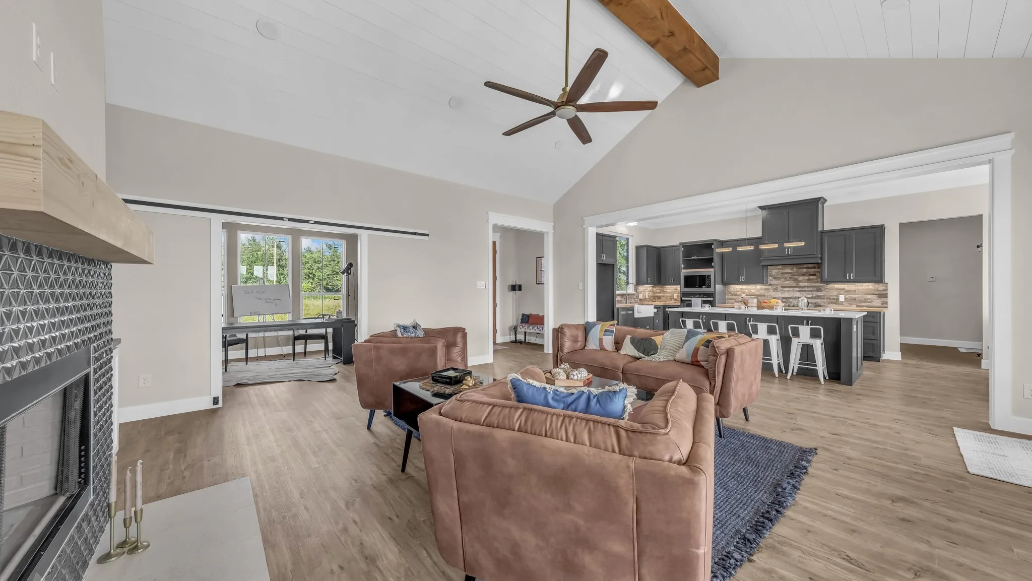 Single Family Residence For Sale in Hood County , 3171-B Pear Orchard Road, Granbury, Texas 76048, 4 Bedrooms, 5 Bathrooms, 2 Garage spaces, 2,675 Sqft, built in 2026, Price $750,000, mls#21339576, Real Estate Agent in Granbury, Homes For Sale in Hood county, Homes For Sale in Granbury, Realtor in Granbury Texas, Real Estate Brokerage Independent Realty Texas, Luminita Cordes Realtor