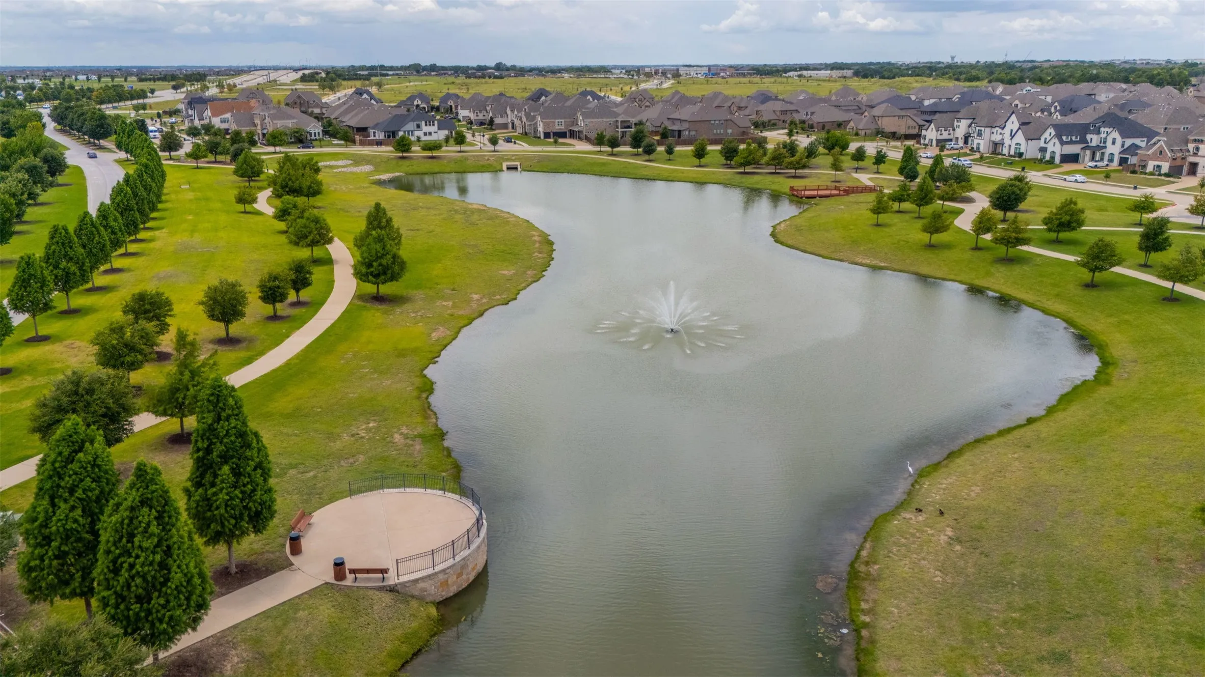 Single Family Residence For Sale in Johnson County , 2103 Horizon Drive, Mansfield, Texas 76063, 5 Bedroom, 4 Bathroom, 3 Garage spaces, 3,704 Sqft, built in 2023, mls#21331807, Real Estate Agent in Mansfield, Homes For Sale in Johnson county, Homes For Sale in Mansfield, Realtor in Mansfield Texas, Real Estate Brokerage Independent Realty Texas, Luminita Cordes Realtor