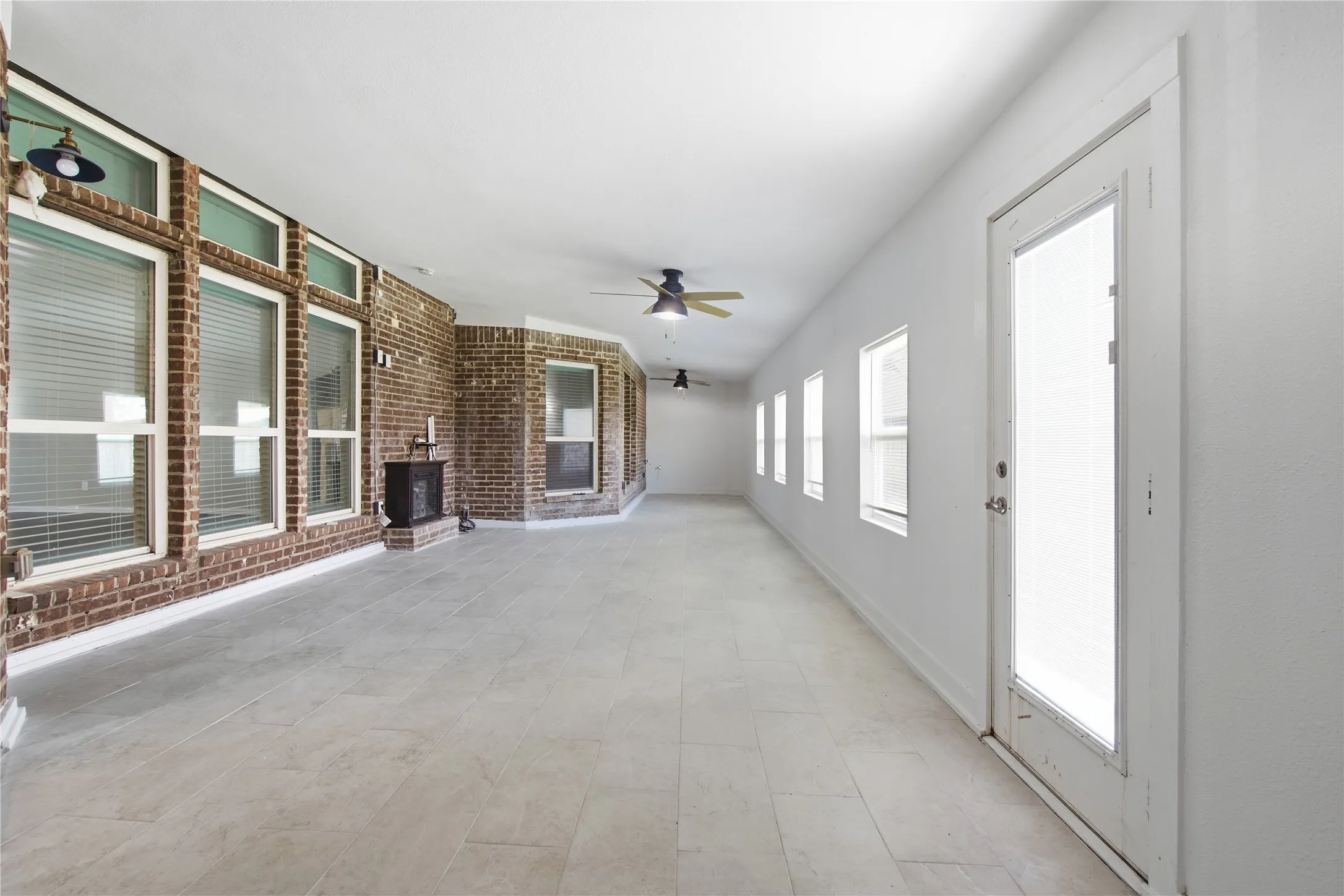 Single Family Residence For Sale in Ellis County , 2610 S Anson Road, Glenn Heights, Texas 75154, 5 Bedroom, 4 Bathroom, 2 Garage spaces, 5,003 Sqft, built in 2018, mls#21340269, Real Estate Agent in Glenn Heights, Homes For Sale in Ellis county, Homes For Sale in Glenn Heights, Realtor in Glenn Heights Texas, Real Estate Brokerage Independent Realty Texas, Luminita Cordes Realtor