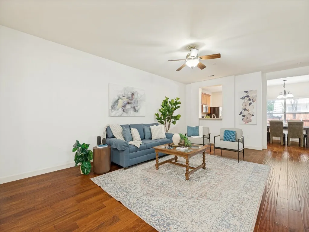 Townhouse For Sale in Collin County , 9900 Rockwall Road, Plano, Texas 75025, 2 Bedroom, 2 Bathroom, 2 Garage spaces, 1,557 Sqft, built in 2003, mls#21340073, Real Estate Agent in Plano, Homes For Sale in Collin county, Homes For Sale in Plano, Realtor in Plano Texas, Real Estate Brokerage Independent Realty Texas, Luminita Cordes Realtor
