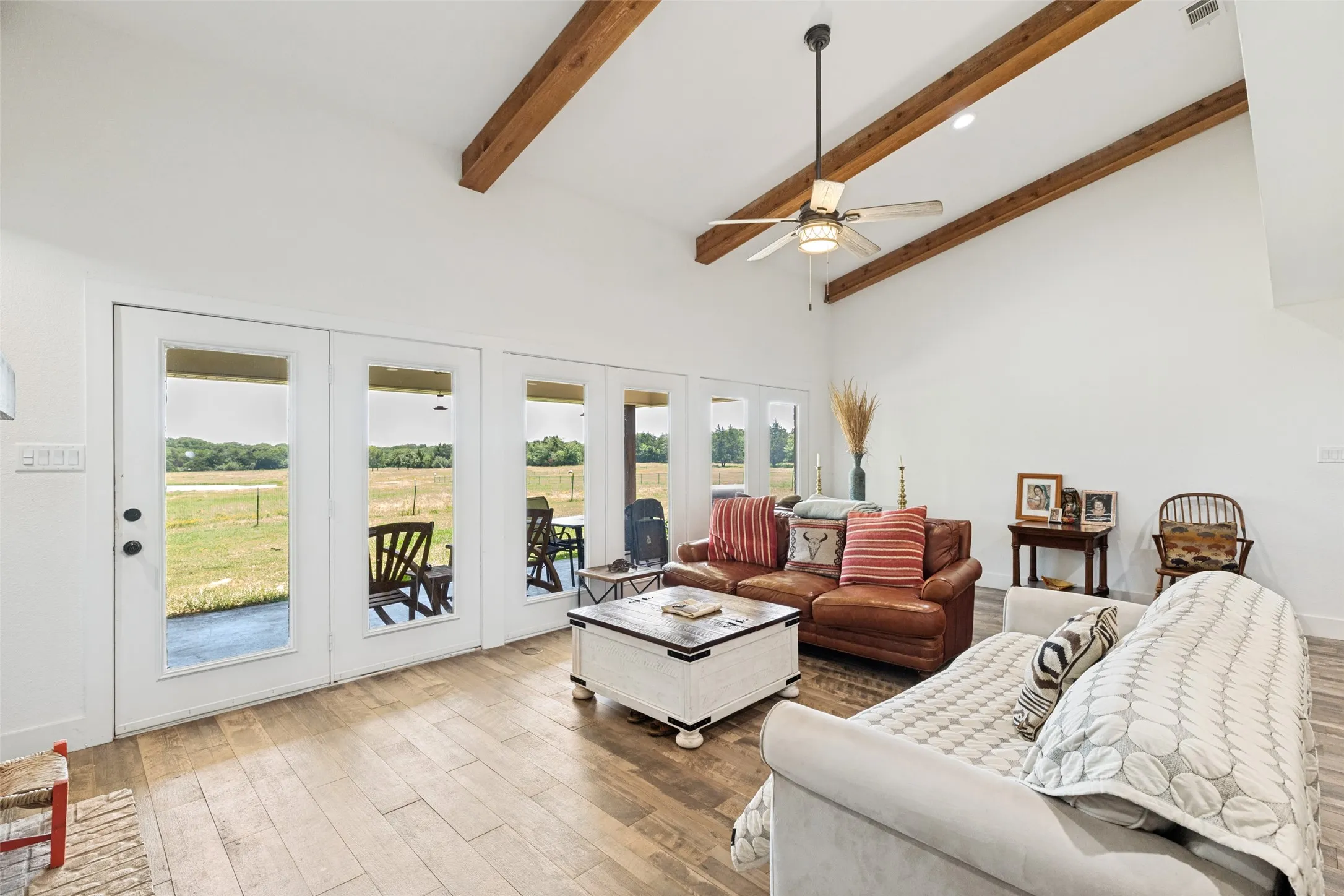 Farm For Sale in Grayson County , 76 Spout Springs Road, Pottsboro, Texas 75076, 3 Bedrooms, 2 Bathrooms, 2 Garage spaces, 2,064 Sqft, built in 1990, Price $1,750,000, mls#21327940, Real Estate Agent in Pottsboro, Homes For Sale in Grayson county, Homes For Sale in Pottsboro, Realtor in Pottsboro Texas, Real Estate Brokerage Independent Realty Texas, Luminita Cordes Realtor