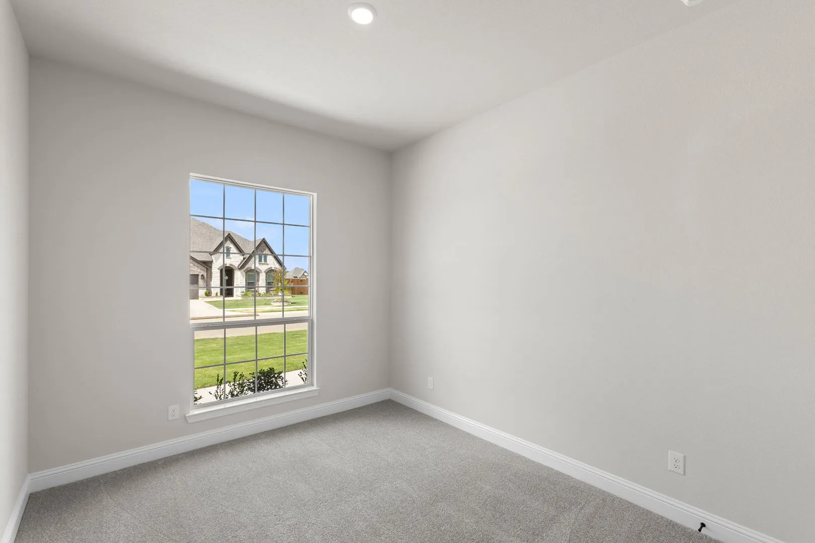DFW-Coyote Crossing-Concept 2622-121 Mikasi Street-Bedroom-Risewell Homes-3