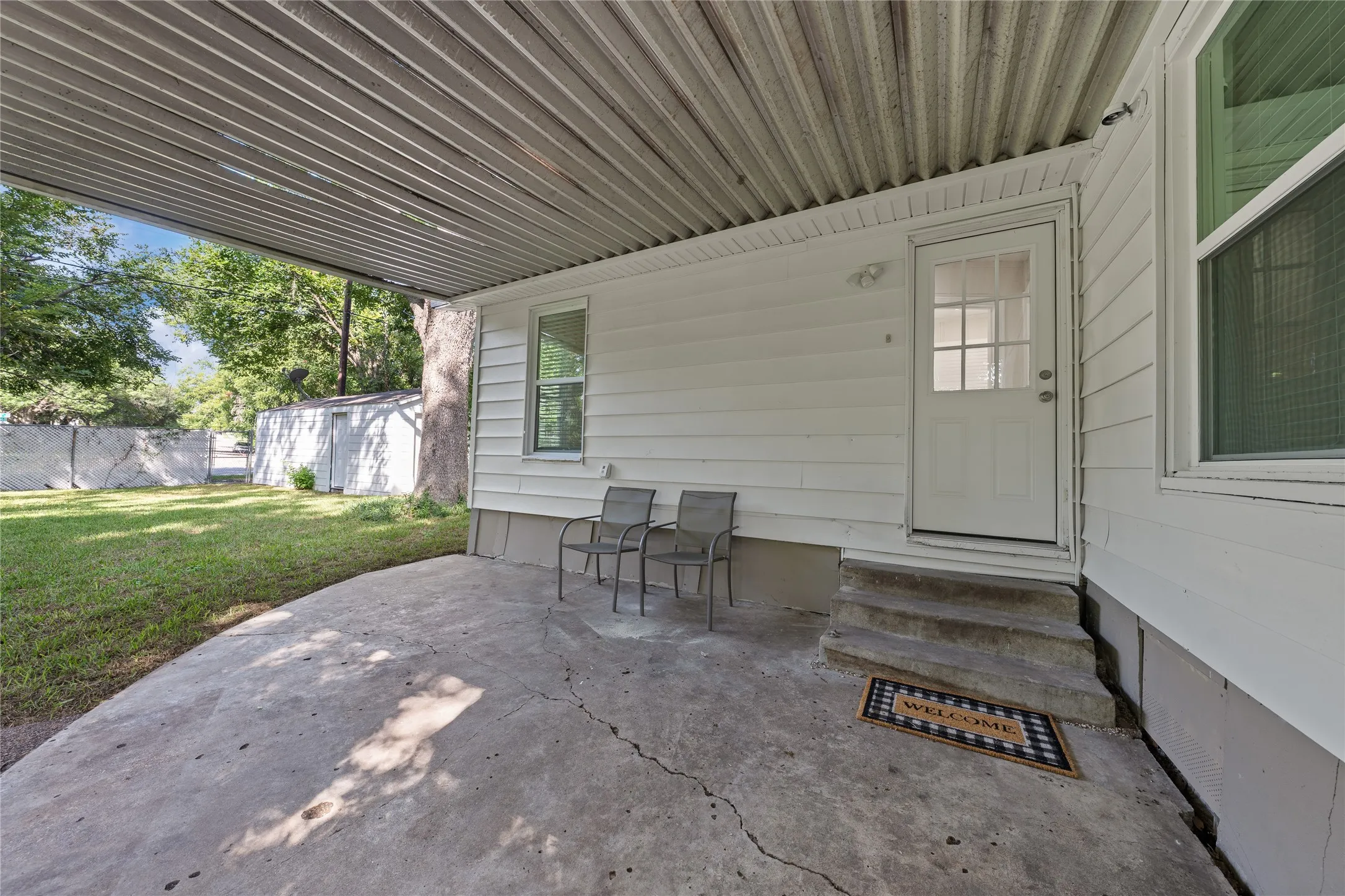 Single Family Residence For Sale in Mc Lennan County , 612 N 35th Street, Waco, Texas 76710, 3 Bedroom, 2 Bathroom, 1 Garage spaces, 1,516 Sqft, built in 1938, mls#21340971, Real Estate Agent in Waco, Homes For Sale in Mc Lennan county, Homes For Sale in Waco, Realtor in Waco Texas, Real Estate Brokerage Independent Realty Texas, Luminita Cordes Realtor