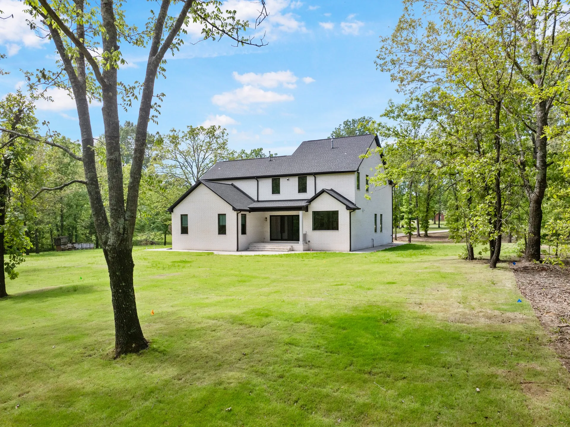 Single Family Residence For Sale in Titus County , 1013 County Road 4420, Mt Pleasant, Texas 75455, 4 Bedrooms, 4 Bathrooms, 2 Garage spaces, 3,819 Sqft, built in 2023, Price $759,000, mls#21341016, Real Estate Agent in Mt Pleasant, Homes For Sale in Titus county, Homes For Sale in Mt Pleasant, Realtor in Mt Pleasant Texas, Real Estate Brokerage Independent Realty Texas, Luminita Cordes Realtor
