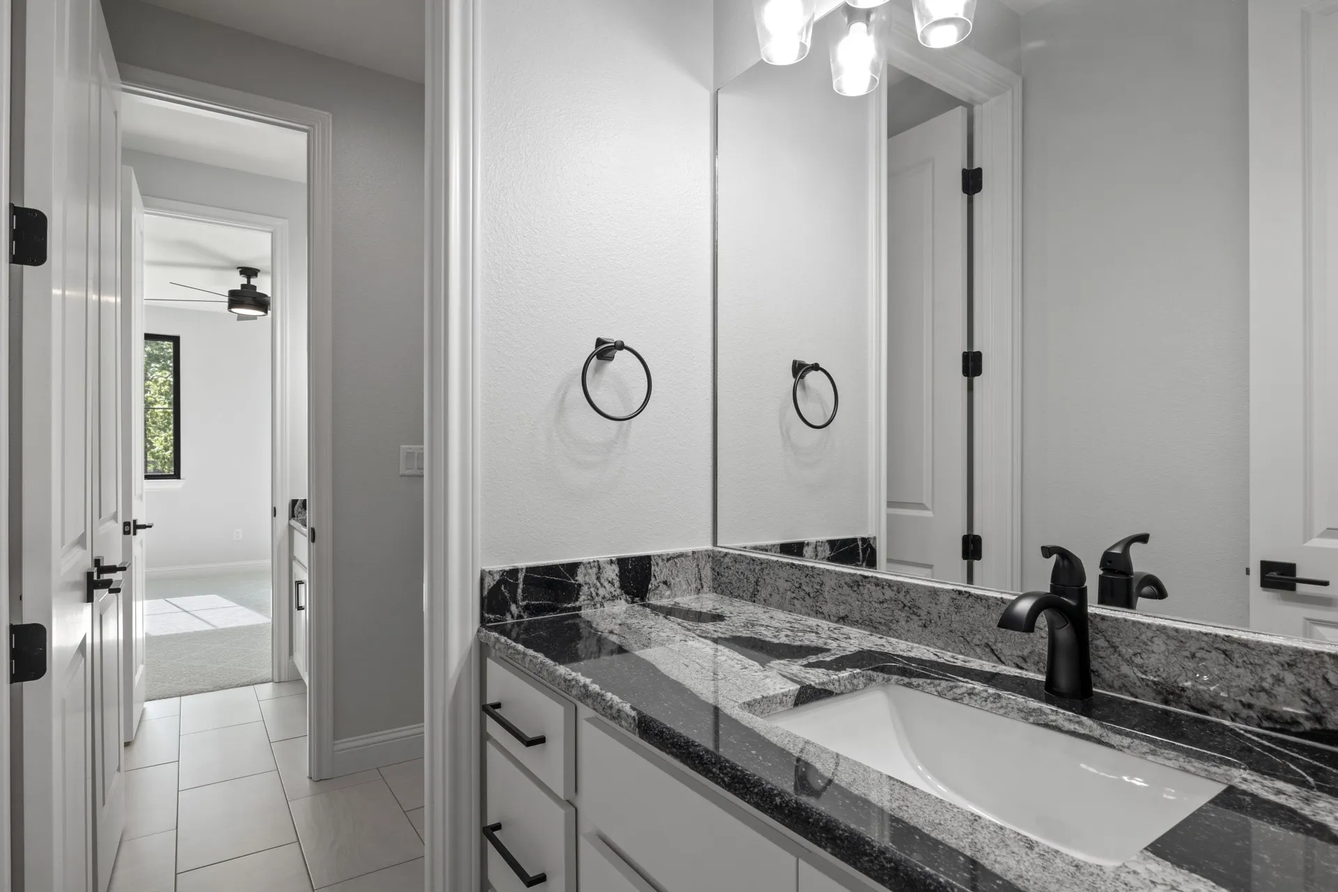 Single Family Residence For Sale in Titus County , 1013 County Road 4420, Mt Pleasant, Texas 75455, 4 Bedrooms, 4 Bathrooms, 2 Garage spaces, 3,819 Sqft, built in 2023, Price $759,000, mls#21341016, Real Estate Agent in Mt Pleasant, Homes For Sale in Titus county, Homes For Sale in Mt Pleasant, Realtor in Mt Pleasant Texas, Real Estate Brokerage Independent Realty Texas, Luminita Cordes Realtor