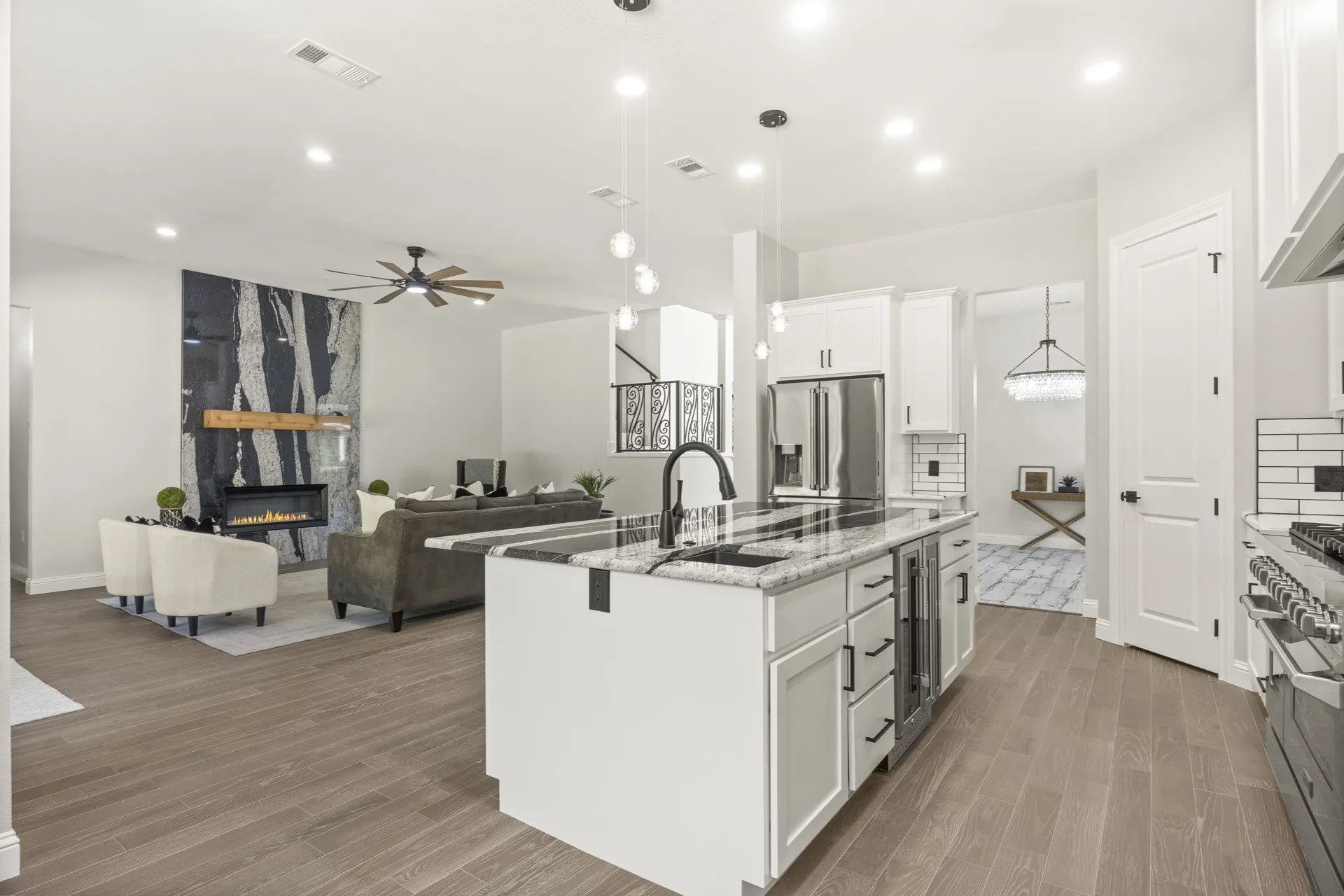 Single Family Residence For Sale in Titus County , 1013 County Road 4420, Mt Pleasant, Texas 75455, 4 Bedrooms, 4 Bathrooms, 2 Garage spaces, 3,819 Sqft, built in 2023, Price $759,000, mls#21341016, Real Estate Agent in Mt Pleasant, Homes For Sale in Titus county, Homes For Sale in Mt Pleasant, Realtor in Mt Pleasant Texas, Real Estate Brokerage Independent Realty Texas, Luminita Cordes Realtor