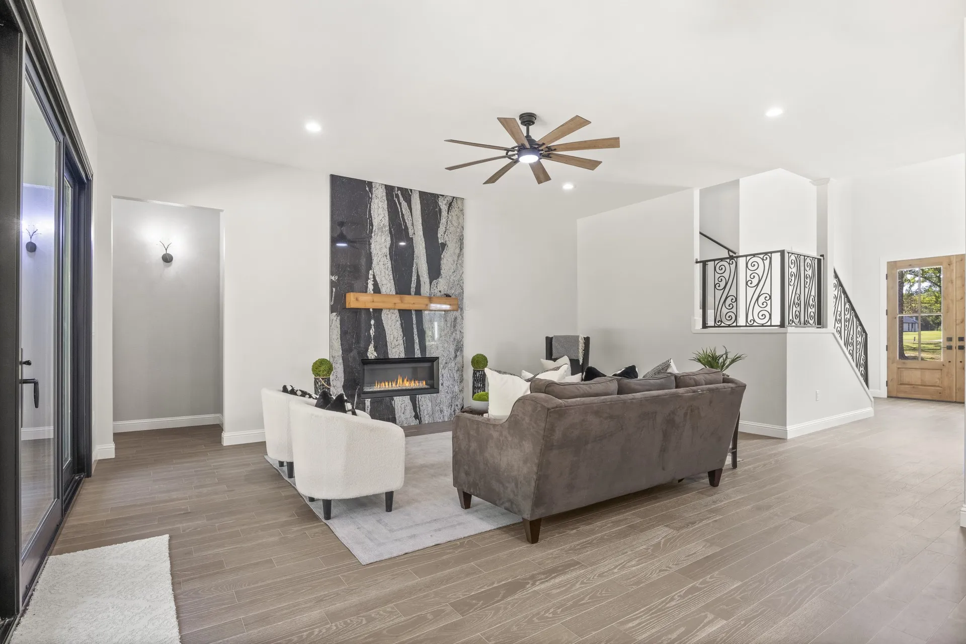Single Family Residence For Sale in Titus County , 1013 County Road 4420, Mt Pleasant, Texas 75455, 4 Bedrooms, 4 Bathrooms, 2 Garage spaces, 3,819 Sqft, built in 2023, Price $759,000, mls#21341016, Real Estate Agent in Mt Pleasant, Homes For Sale in Titus county, Homes For Sale in Mt Pleasant, Realtor in Mt Pleasant Texas, Real Estate Brokerage Independent Realty Texas, Luminita Cordes Realtor