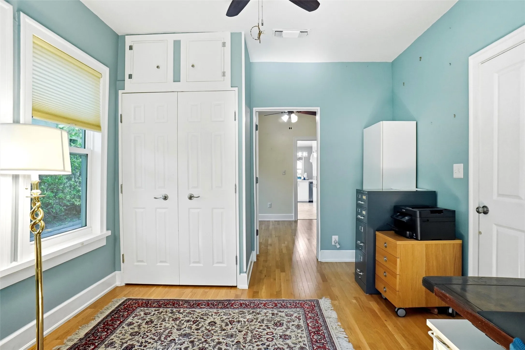 Single Family Residence For Sale in Tarrant County , 2306 Western Avenue, Fort Worth, Texas 76107, 3 Bedroom, 2 Bathroom, Garage spaces, 1,708 Sqft, built in 1923, mls#21340205, Real Estate Agent in Fort Worth, Homes For Sale in Tarrant county, Homes For Sale in Fort Worth, Realtor in Fort Worth Texas, Real Estate Brokerage Independent Realty Texas, Luminita Cordes Realtor