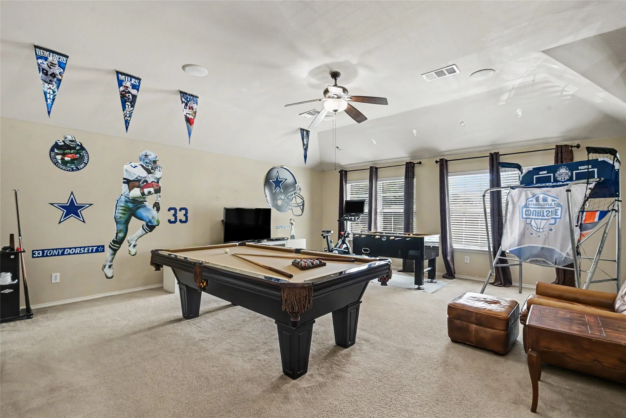 Single Family Residence For Sale in Tarrant County , 1201 Nighthawk Road, Fort Worth, Texas 76108, 4 Bedroom, 3 Bathroom, 2 Garage spaces, 3,116 Sqft, built in 2008, mls#21337596, Real Estate Agent in Fort Worth, Homes For Sale in Tarrant county, Homes For Sale in Fort Worth, Realtor in Fort Worth Texas, Real Estate Brokerage Independent Realty Texas, Luminita Cordes Realtor