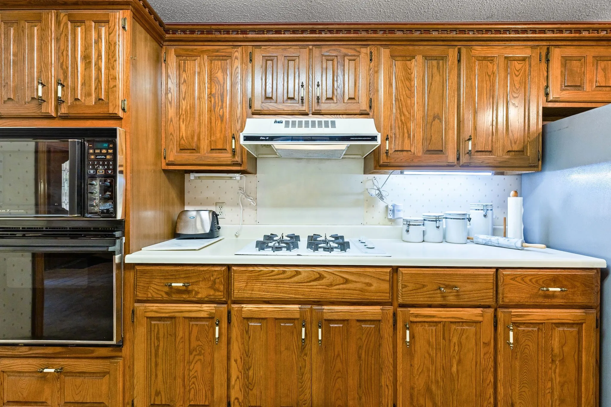 Single Family Residence For Sale in Delta County , 301 Paris Street, Pecan Gap, Texas 75469, 3 Bedroom, 2 Bathroom, 2 Garage spaces, 1,837 Sqft, built in 1986, mls#21340662, Real Estate Agent in Pecan Gap, Homes For Sale in Delta county, Homes For Sale in Pecan Gap, Realtor in Pecan Gap Texas, Real Estate Brokerage Independent Realty Texas, Luminita Cordes Realtor