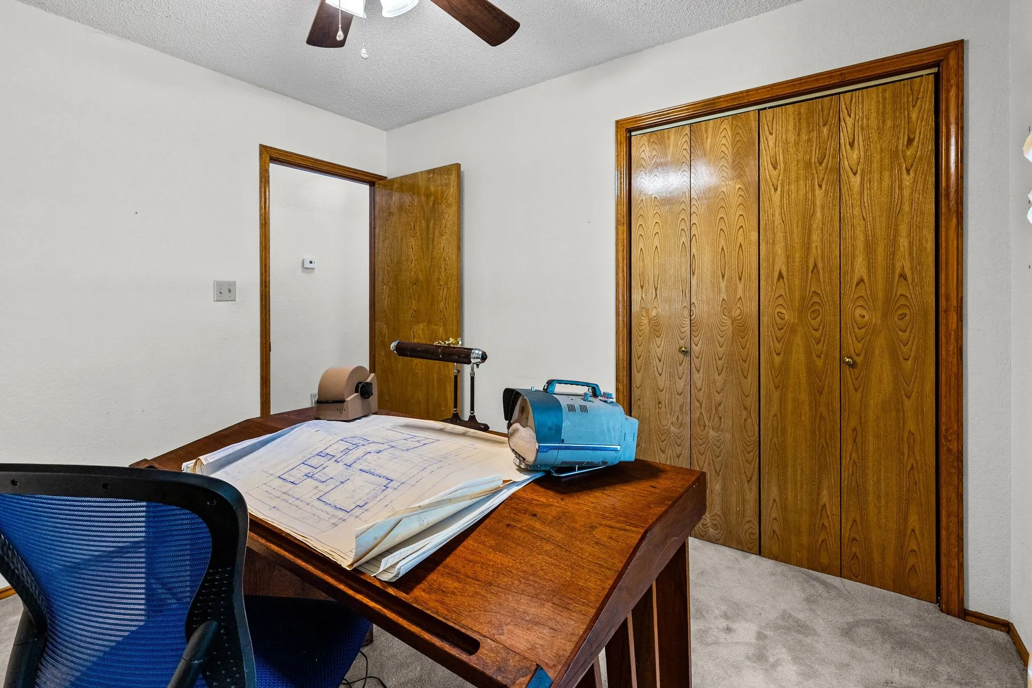 Single Family Residence For Sale in Delta County , 301 Paris Street, Pecan Gap, Texas 75469, 3 Bedroom, 2 Bathroom, 2 Garage spaces, 1,837 Sqft, built in 1986, mls#21340662, Real Estate Agent in Pecan Gap, Homes For Sale in Delta county, Homes For Sale in Pecan Gap, Realtor in Pecan Gap Texas, Real Estate Brokerage Independent Realty Texas, Luminita Cordes Realtor