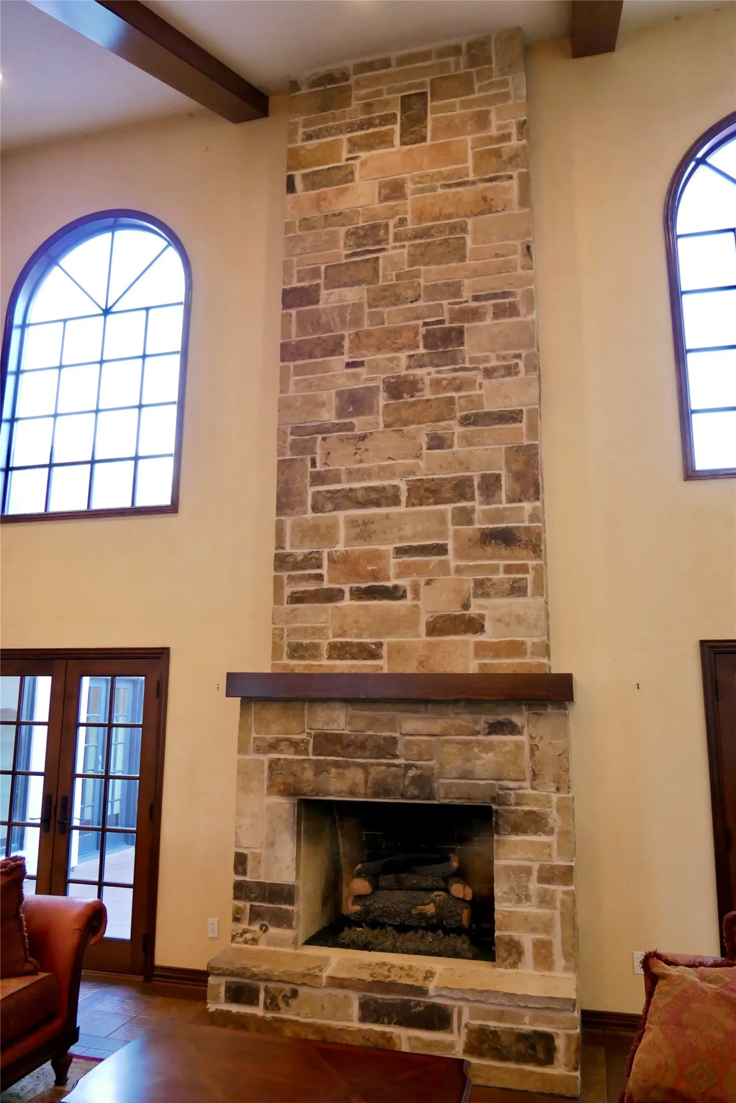 Farm For Sale in Hood County , 3200 Meander Road, Granbury, Texas 76049, 4 Bedrooms, 4 Bathrooms, 3 Garage spaces, 4,400 Sqft, built in 2005, Price $3,695,987, mls#21340281, Real Estate Agent in Granbury, Homes For Sale in Hood county, Homes For Sale in Granbury, Realtor in Granbury Texas, Real Estate Brokerage Independent Realty Texas, Luminita Cordes Realtor